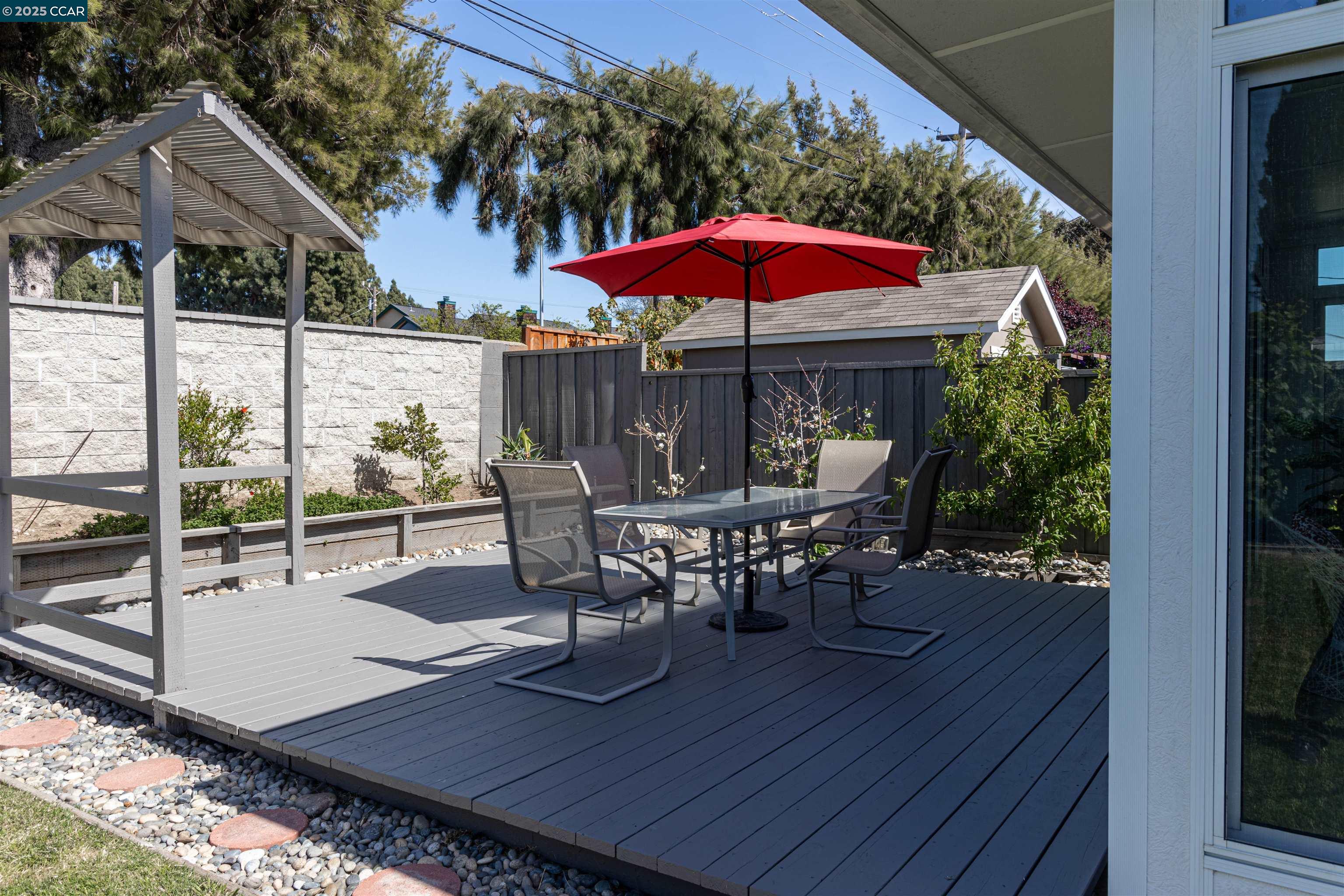 Detail Gallery Image 26 of 34 For 4852 Regents Park Ln, Fremont,  CA 94538 - 3 Beds | 2 Baths