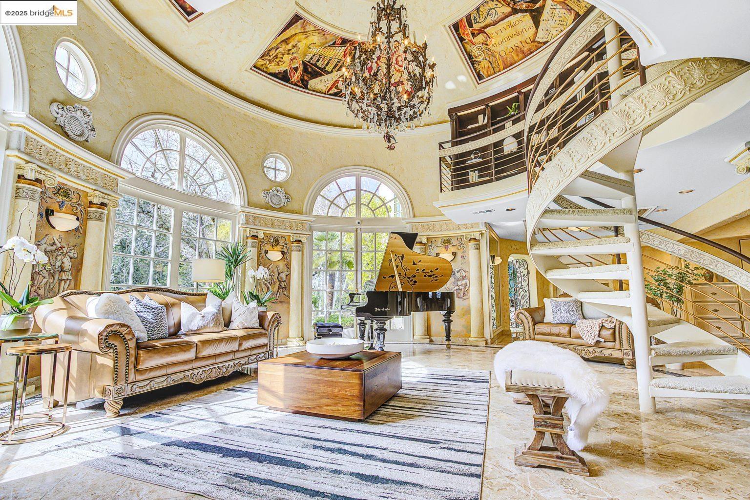 Detail Gallery Image 13 of 47 For 4146 Canyon Rd, Lafayette,  CA 94549 - 4 Beds | 7 Baths