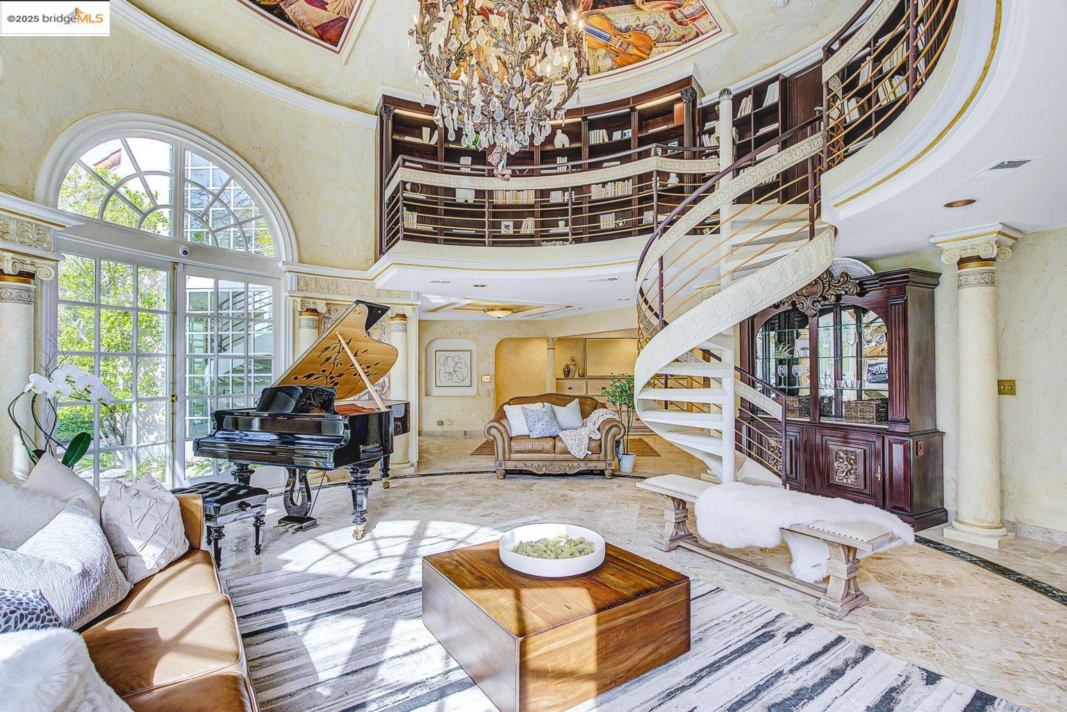 Detail Gallery Image 14 of 47 For 4146 Canyon Rd, Lafayette,  CA 94549 - 4 Beds | 7 Baths