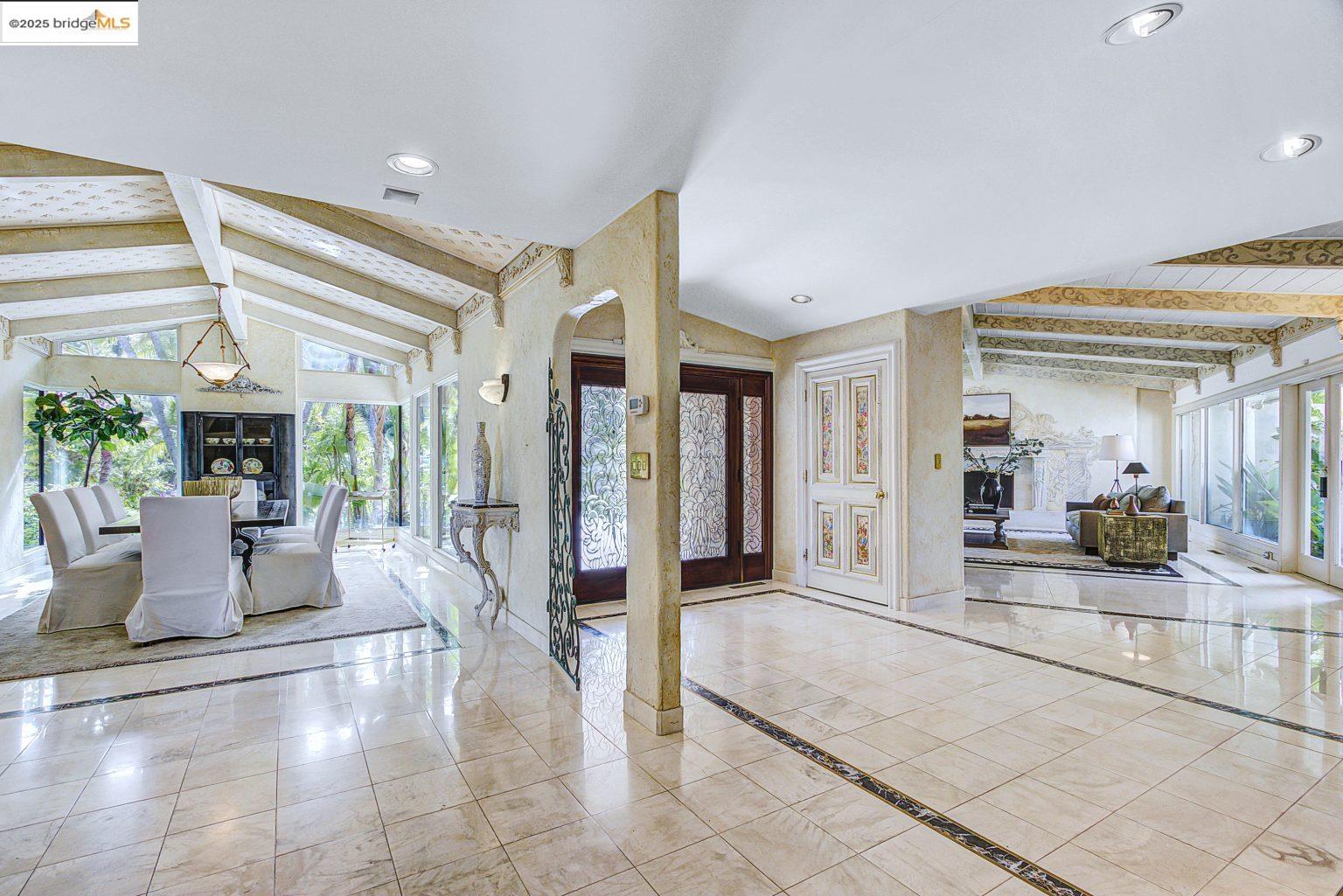 Detail Gallery Image 20 of 47 For 4146 Canyon Rd, Lafayette,  CA 94549 - 4 Beds | 7 Baths