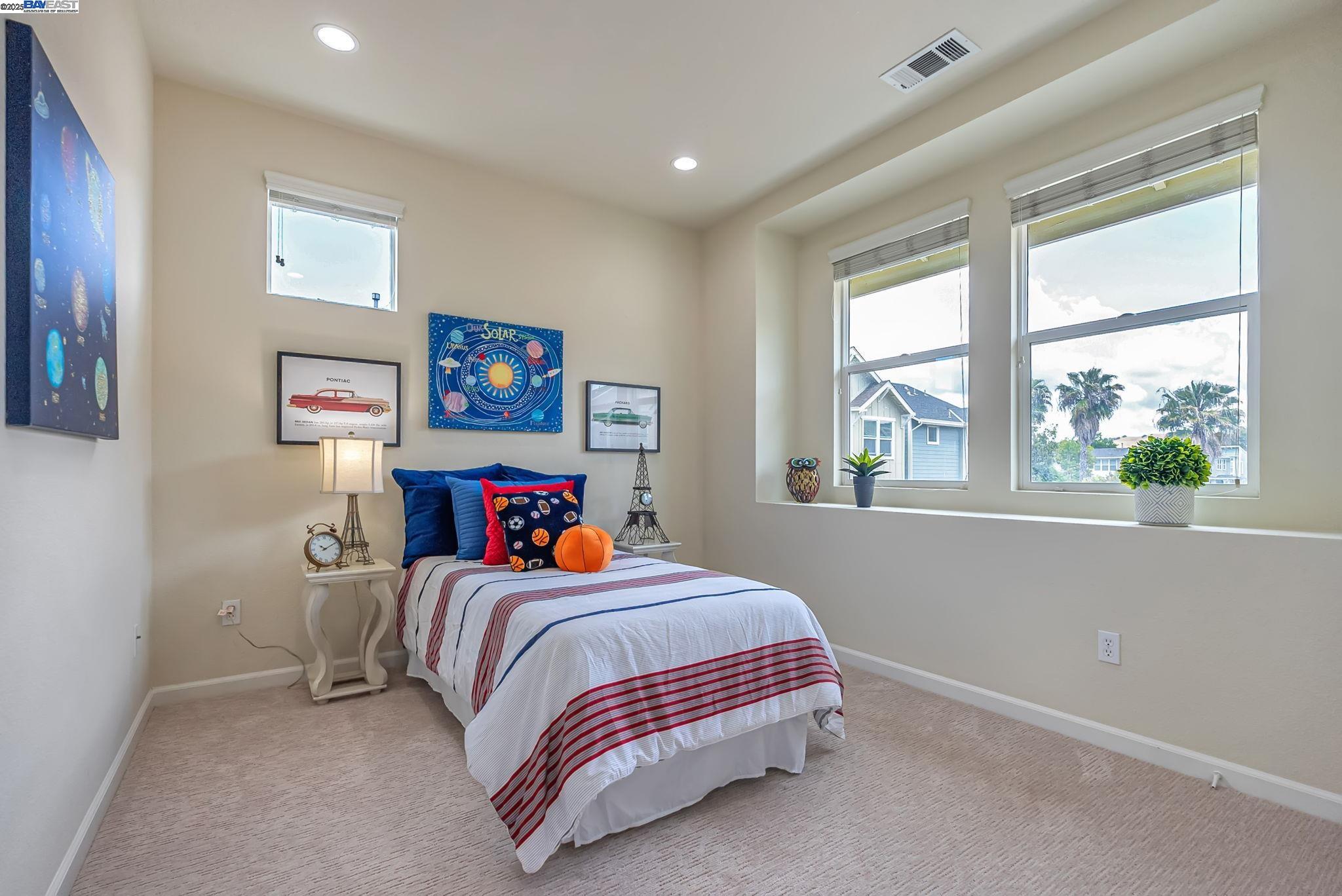 Detail Gallery Image 14 of 37 For 4432 Hyde Cmn, Fremont,  CA 94538 - 4 Beds | 3/1 Baths