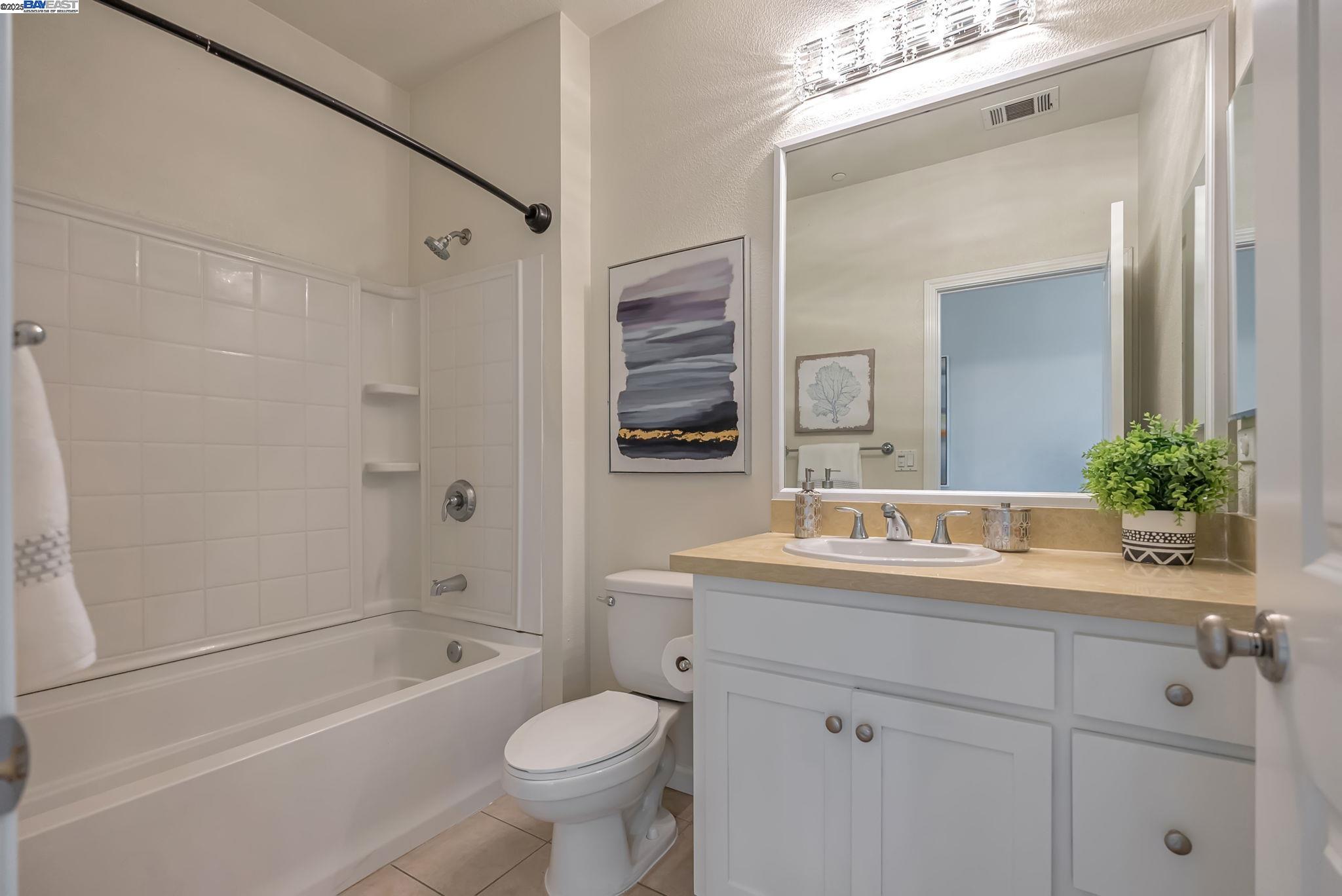 Detail Gallery Image 24 of 37 For 4432 Hyde Cmn, Fremont,  CA 94538 - 4 Beds | 3/1 Baths