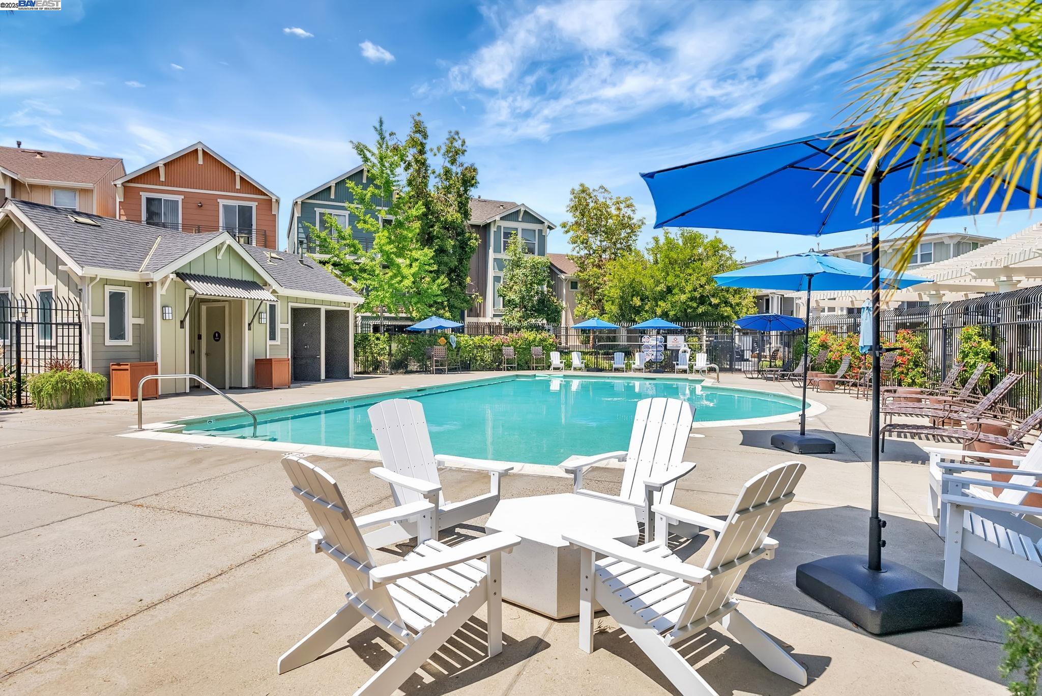 Detail Gallery Image 35 of 37 For 4432 Hyde Cmn, Fremont,  CA 94538 - 4 Beds | 3/1 Baths