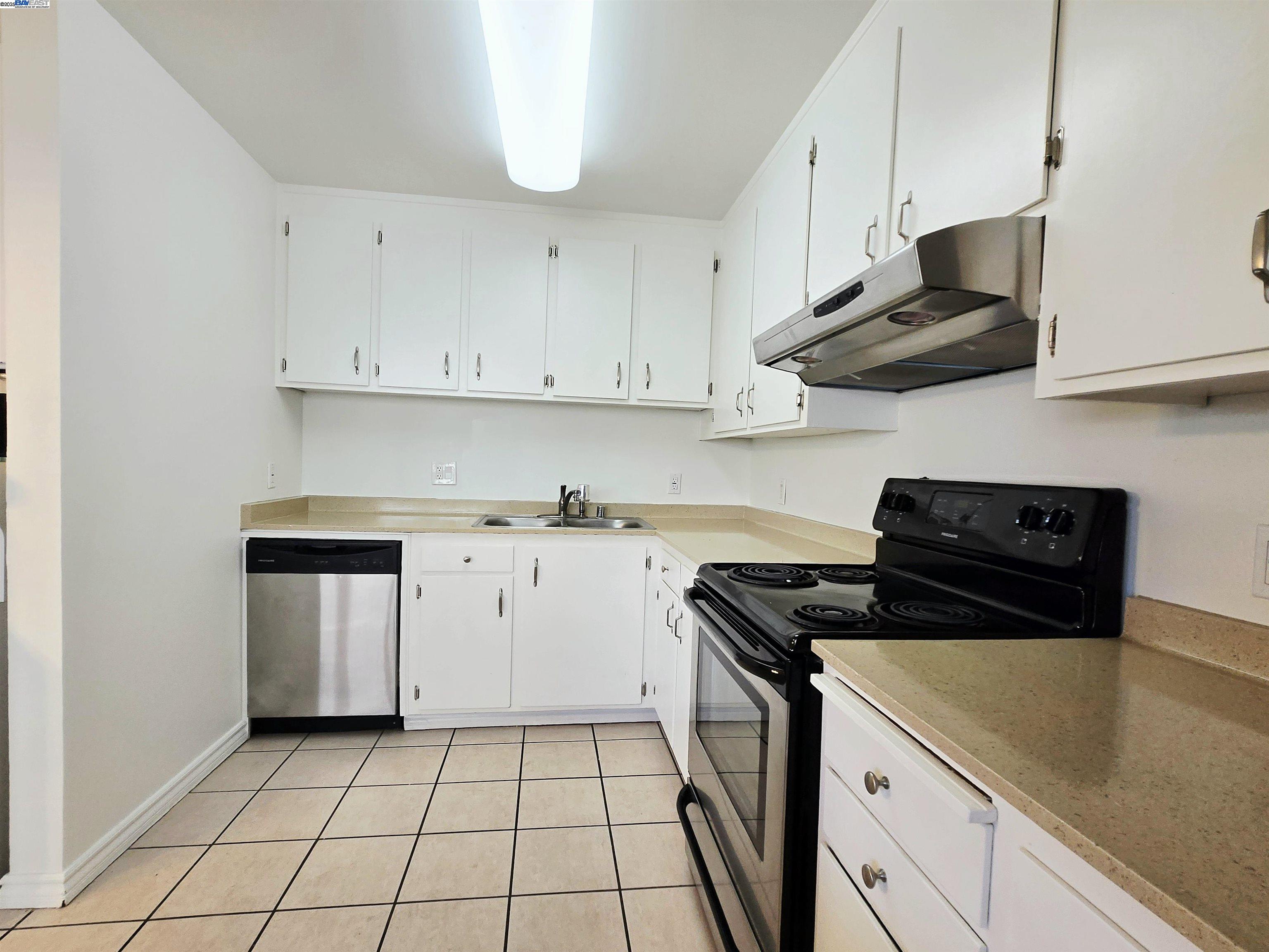 Photo #6: 41097557 Listing: Photo #6