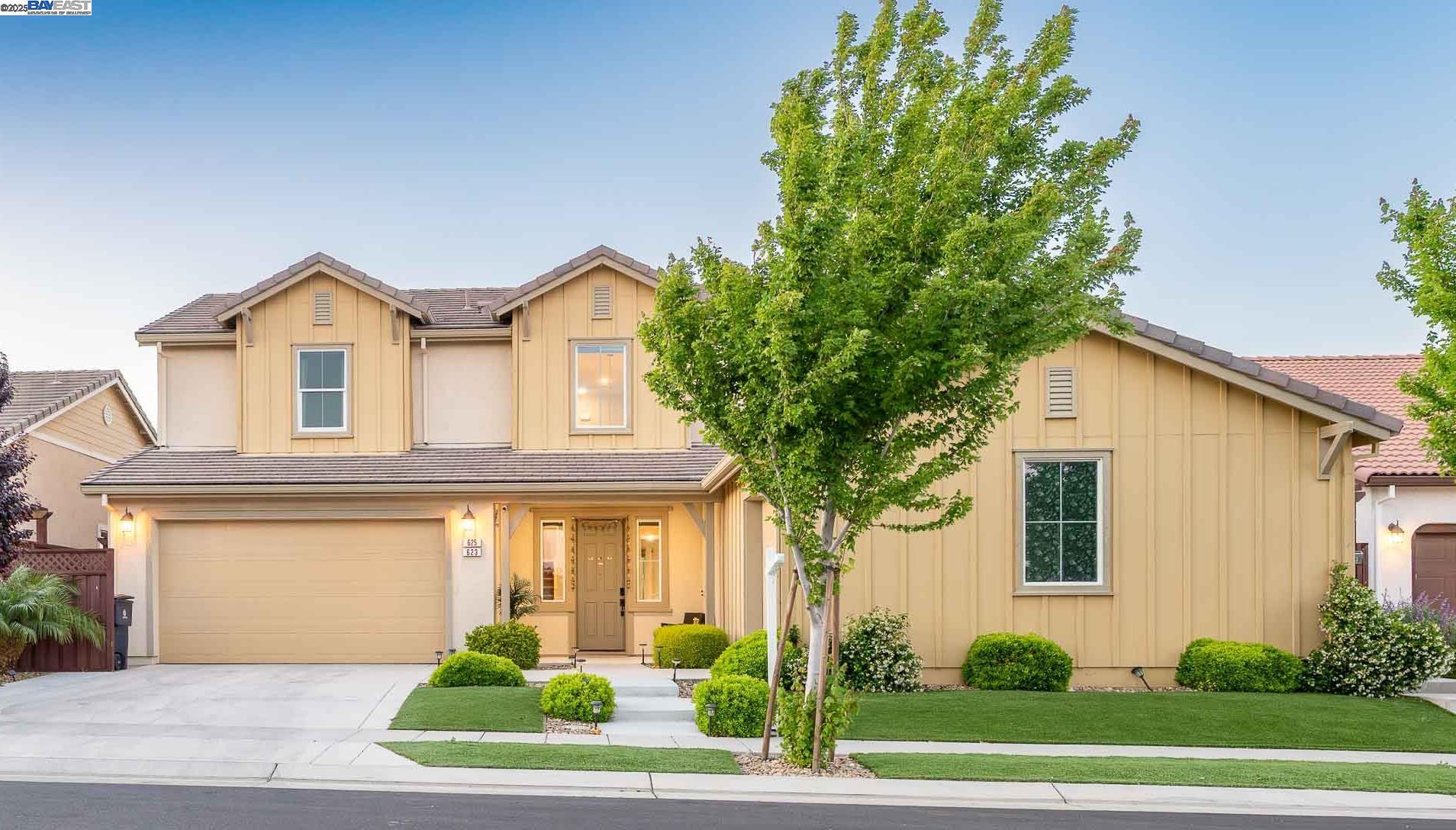 Detail Gallery Image 1 of 56 For 625 W Warren Dr, Mountain House,  CA 95391 - 4 Beds | 3/1 Baths