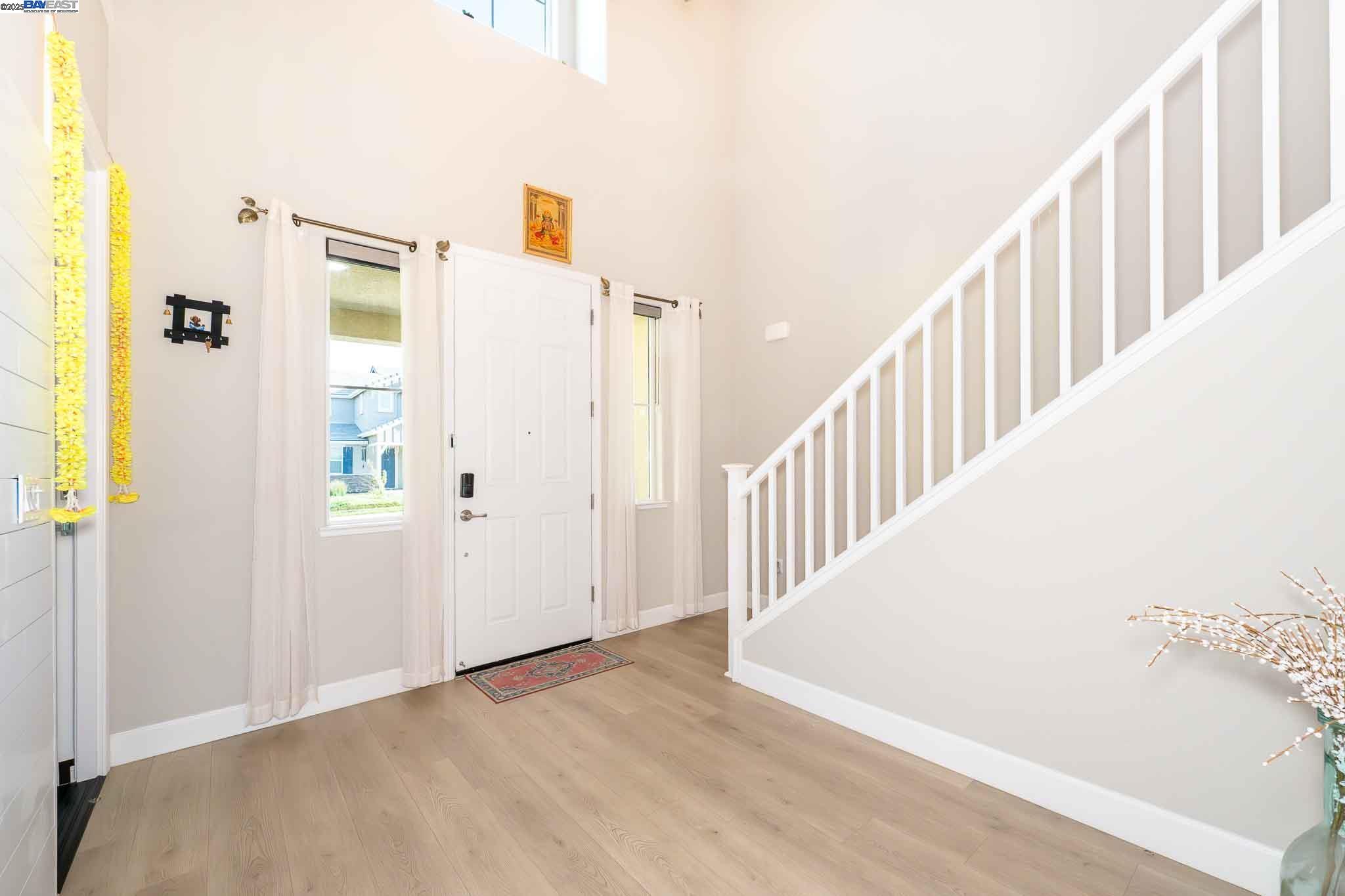 Detail Gallery Image 9 of 56 For 625 W Warren Dr, Mountain House,  CA 95391 - 4 Beds | 3/1 Baths