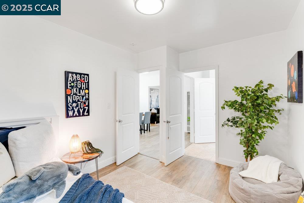 Detail Gallery Image 10 of 20 For 2154 35th Ave, Oakland,  CA 94601 - 2 Beds | 2 Baths