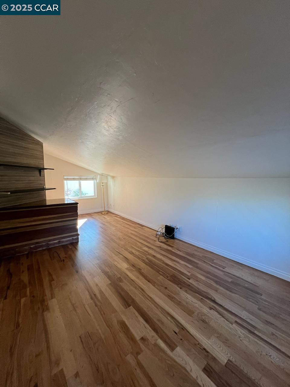 Detail Gallery Image 13 of 33 For 438 Ridgeview Dr, Pleasant Hill,  CA 94523 - 2 Beds | 1/1 Baths