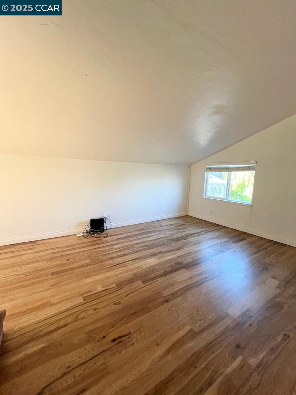 Detail Gallery Image 28 of 33 For 438 Ridgeview Dr, Pleasant Hill,  CA 94523 - 2 Beds | 1/1 Baths