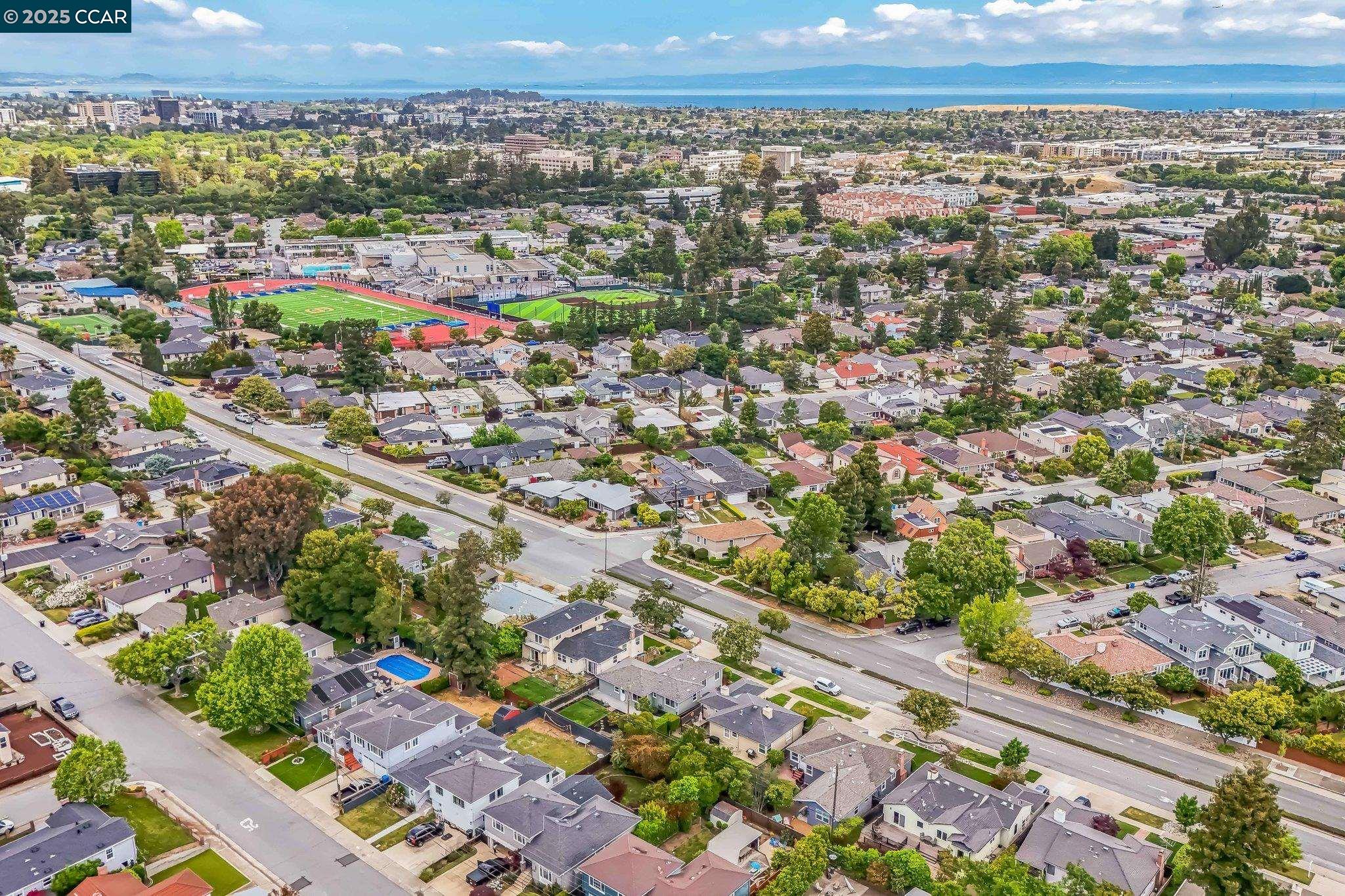 Detail Gallery Image 29 of 41 For 2410 Alameda De Las Pulgas, San Mateo,  CA 94403 - 2 Beds | 1 Baths