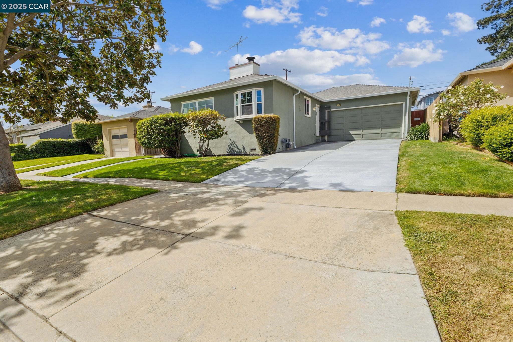 Detail Gallery Image 38 of 41 For 2410 Alameda De Las Pulgas, San Mateo,  CA 94403 - 2 Beds | 1 Baths