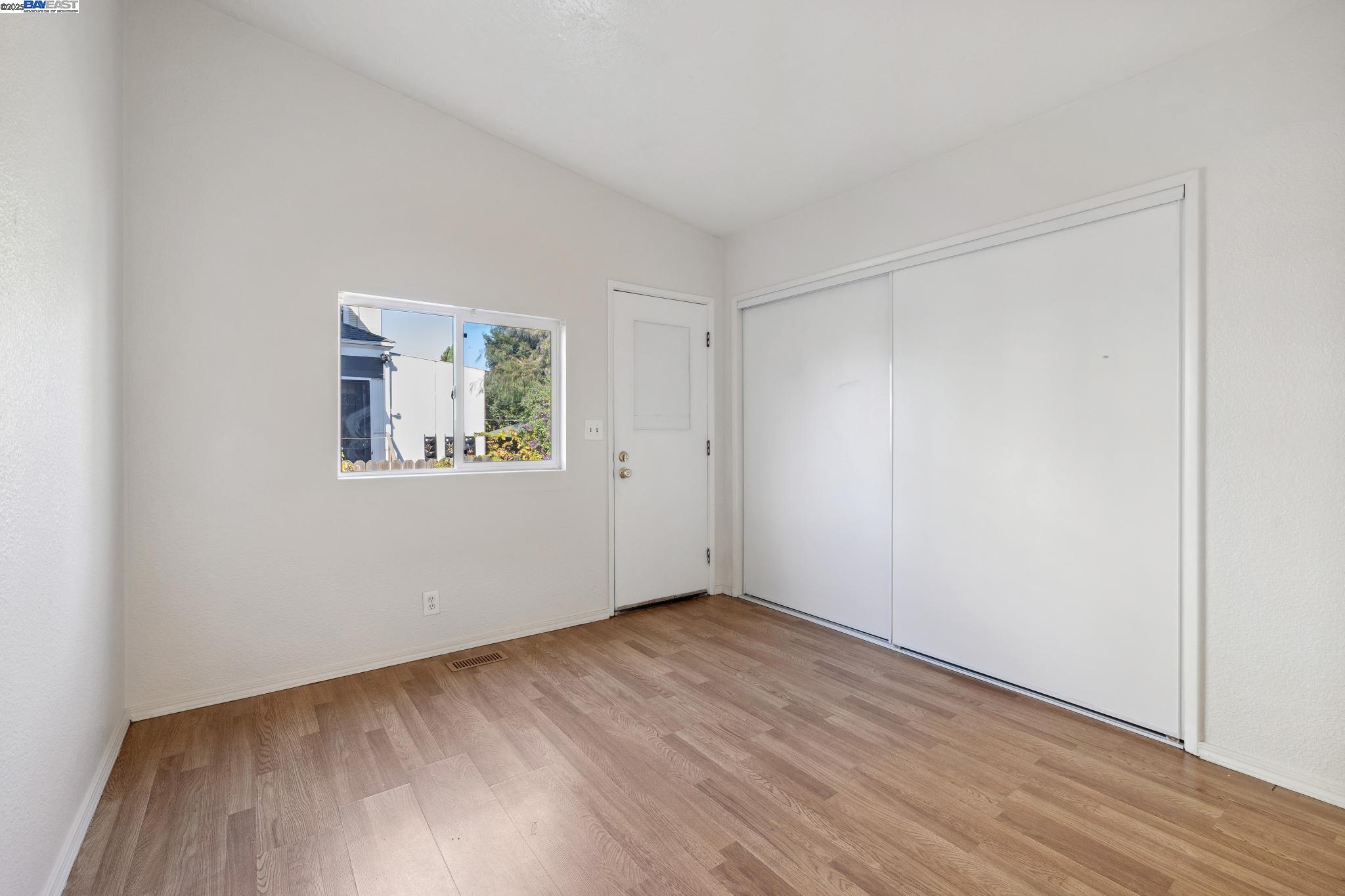 Detail Gallery Image 15 of 19 For 3311 Martin Luther King Jr Way, Oakland,  CA 94609 - – Beds | – Baths