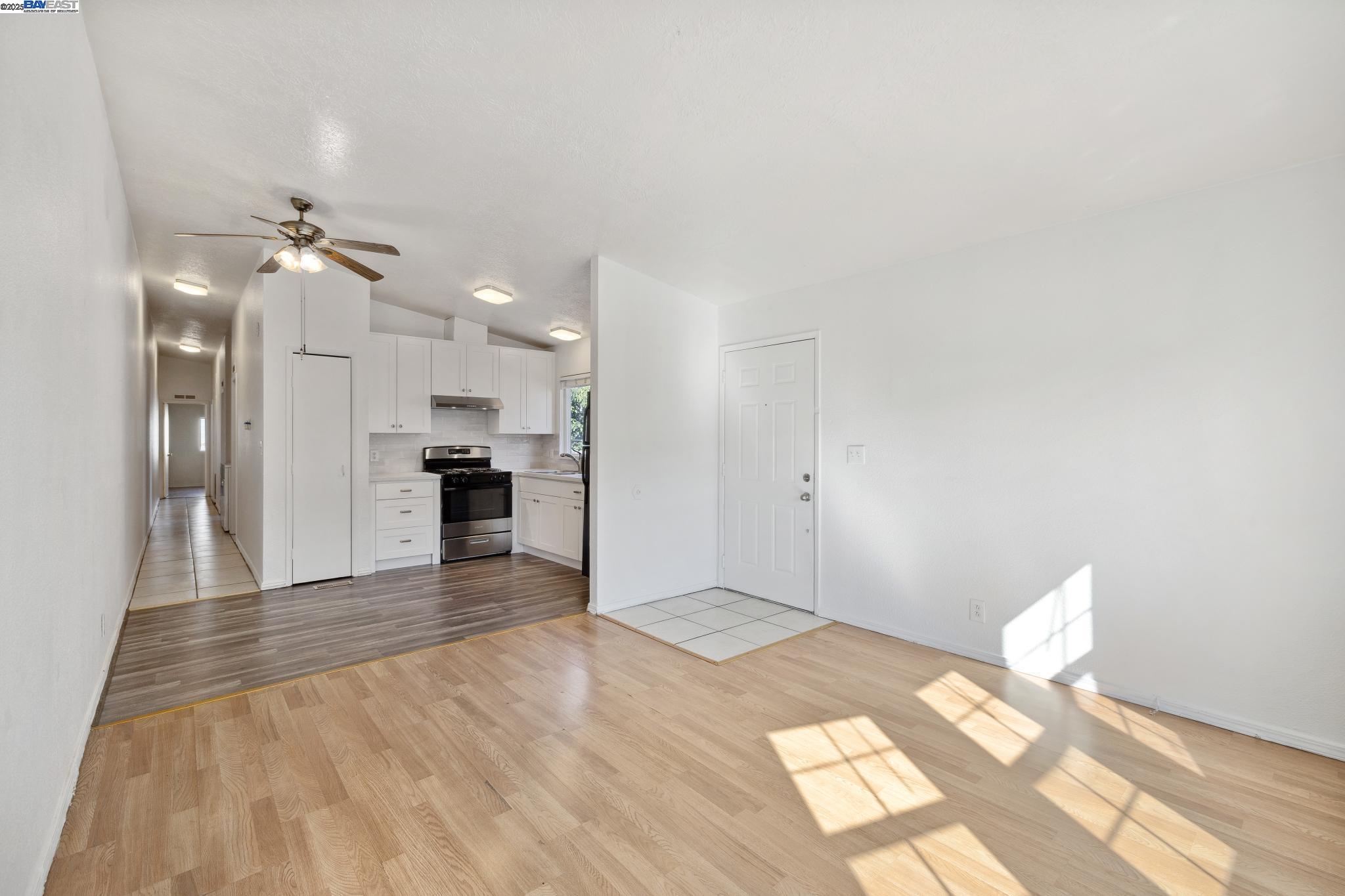 Detail Gallery Image 6 of 19 For 3311 Martin Luther King Jr Way, Oakland,  CA 94609 - – Beds | – Baths