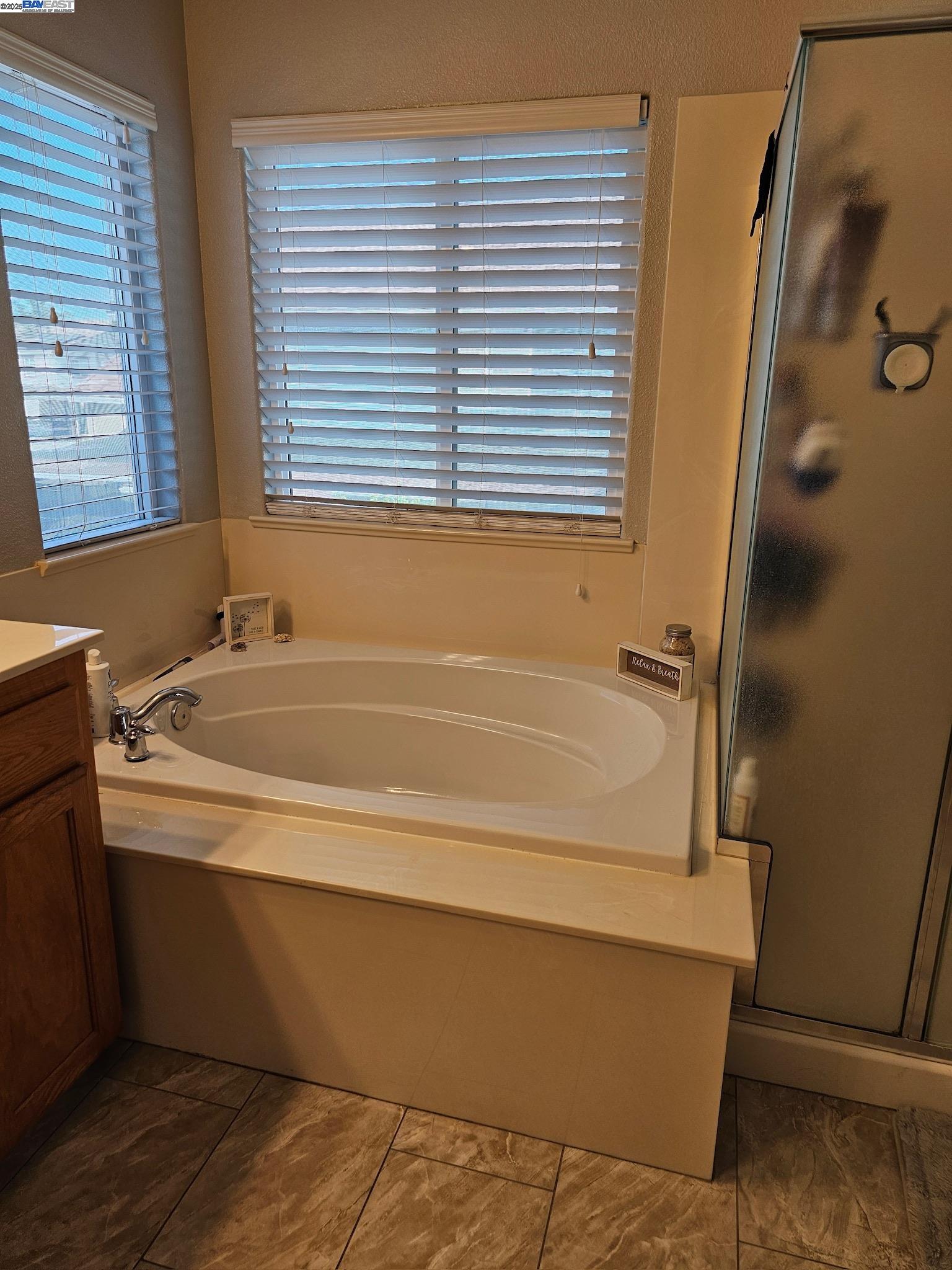 Detail Gallery Image 30 of 44 For 419 Creekside Dr, Patterson,  CA 95363 - 5 Beds | 3/1 Baths