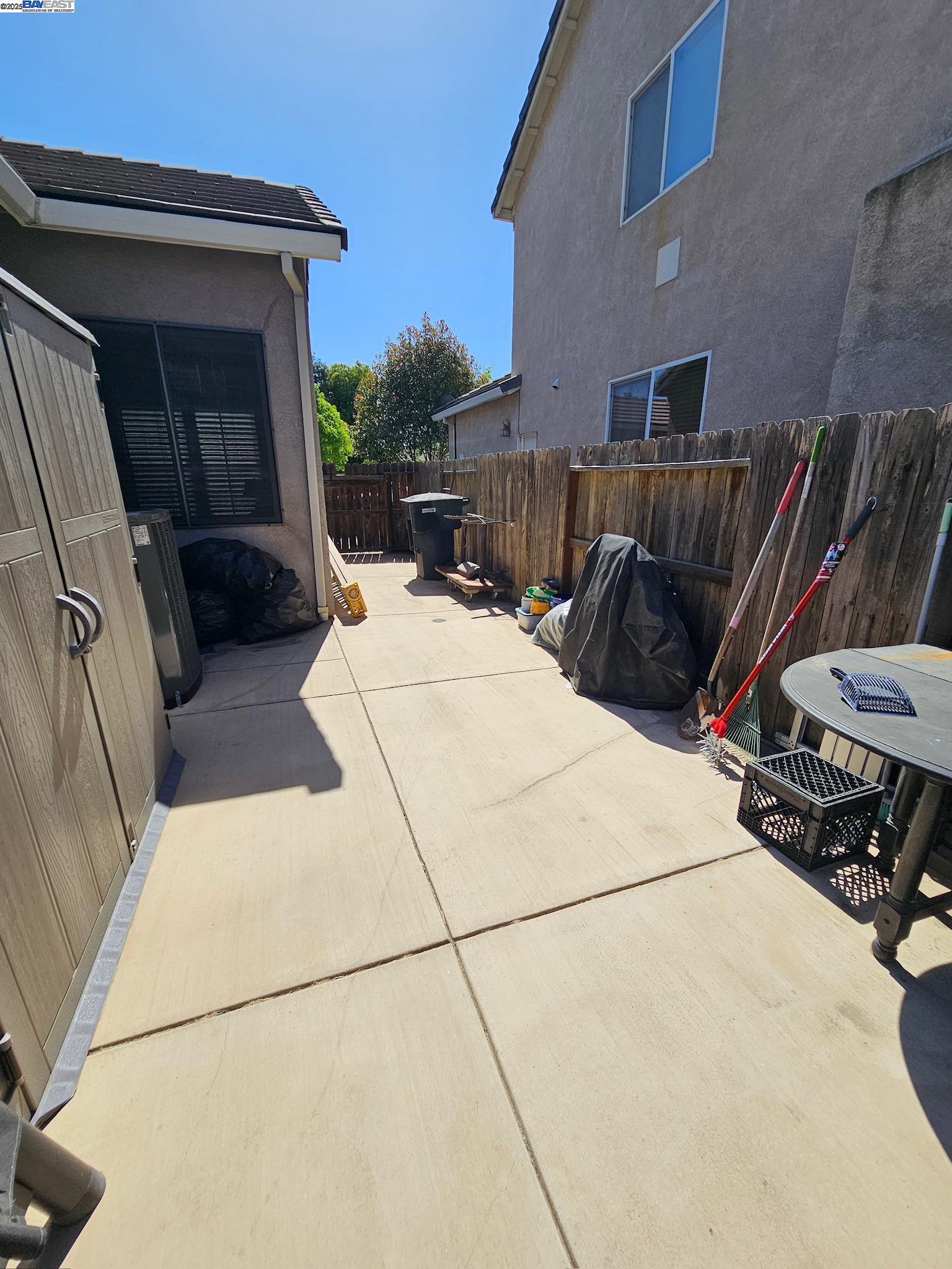 Detail Gallery Image 41 of 44 For 419 Creekside Dr, Patterson,  CA 95363 - 5 Beds | 3/1 Baths