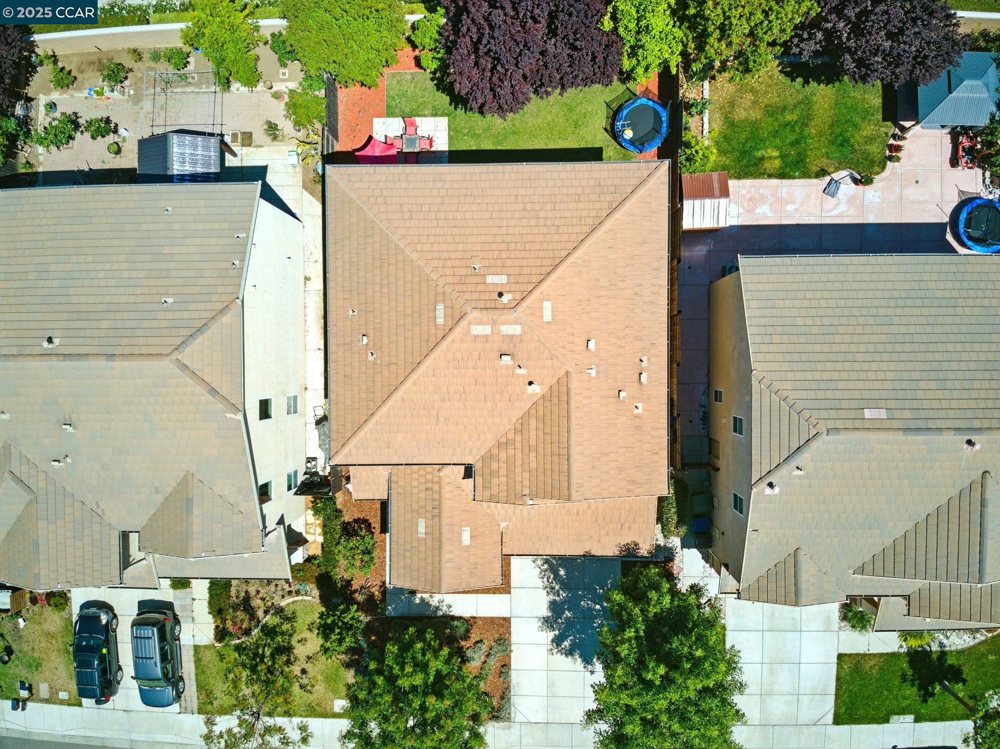 Detail Gallery Image 21 of 24 For 329 Silver Bell Way, Oakley,  CA 94561 - 4 Beds | 3 Baths