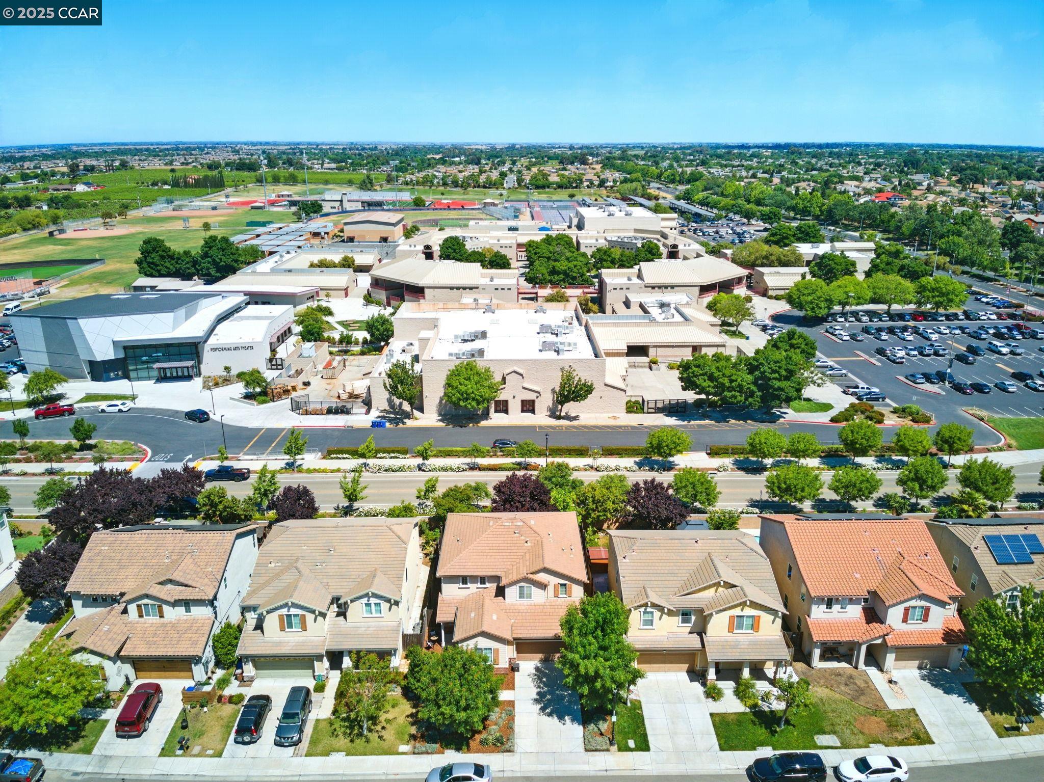 Detail Gallery Image 23 of 24 For 329 Silver Bell Way, Oakley,  CA 94561 - 4 Beds | 3 Baths