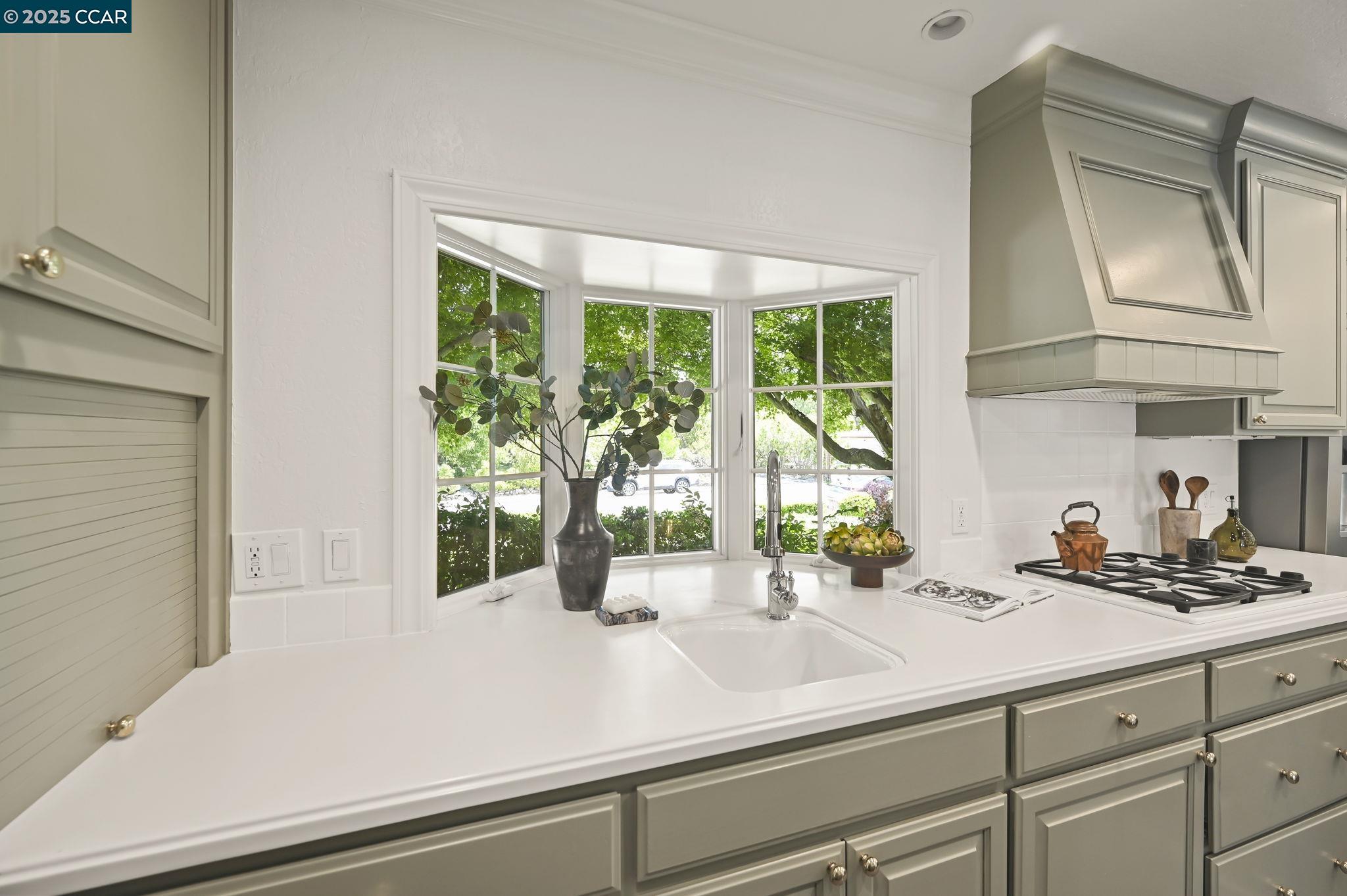 Detail Gallery Image 19 of 33 For 25 Fraser Drive, Walnut Creek,  CA 94596 - 4 Beds | 3 Baths
