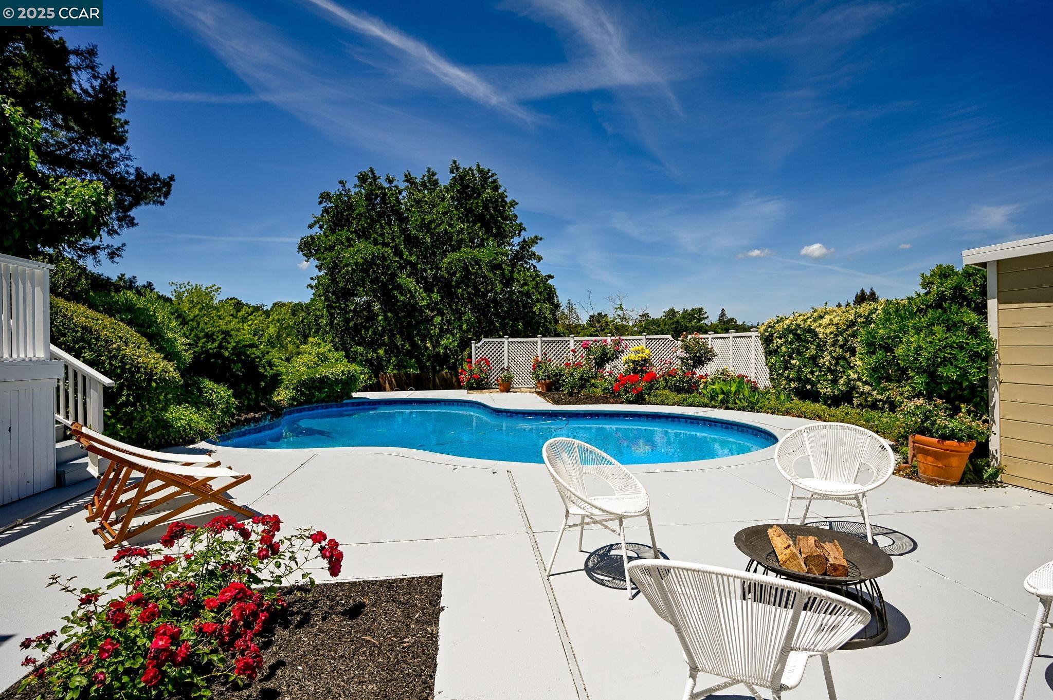 Detail Gallery Image 27 of 33 For 25 Fraser Drive, Walnut Creek,  CA 94596 - 4 Beds | 3 Baths