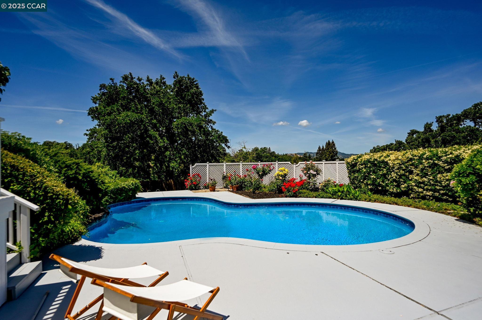 Detail Gallery Image 29 of 33 For 25 Fraser Drive, Walnut Creek,  CA 94596 - 4 Beds | 3 Baths