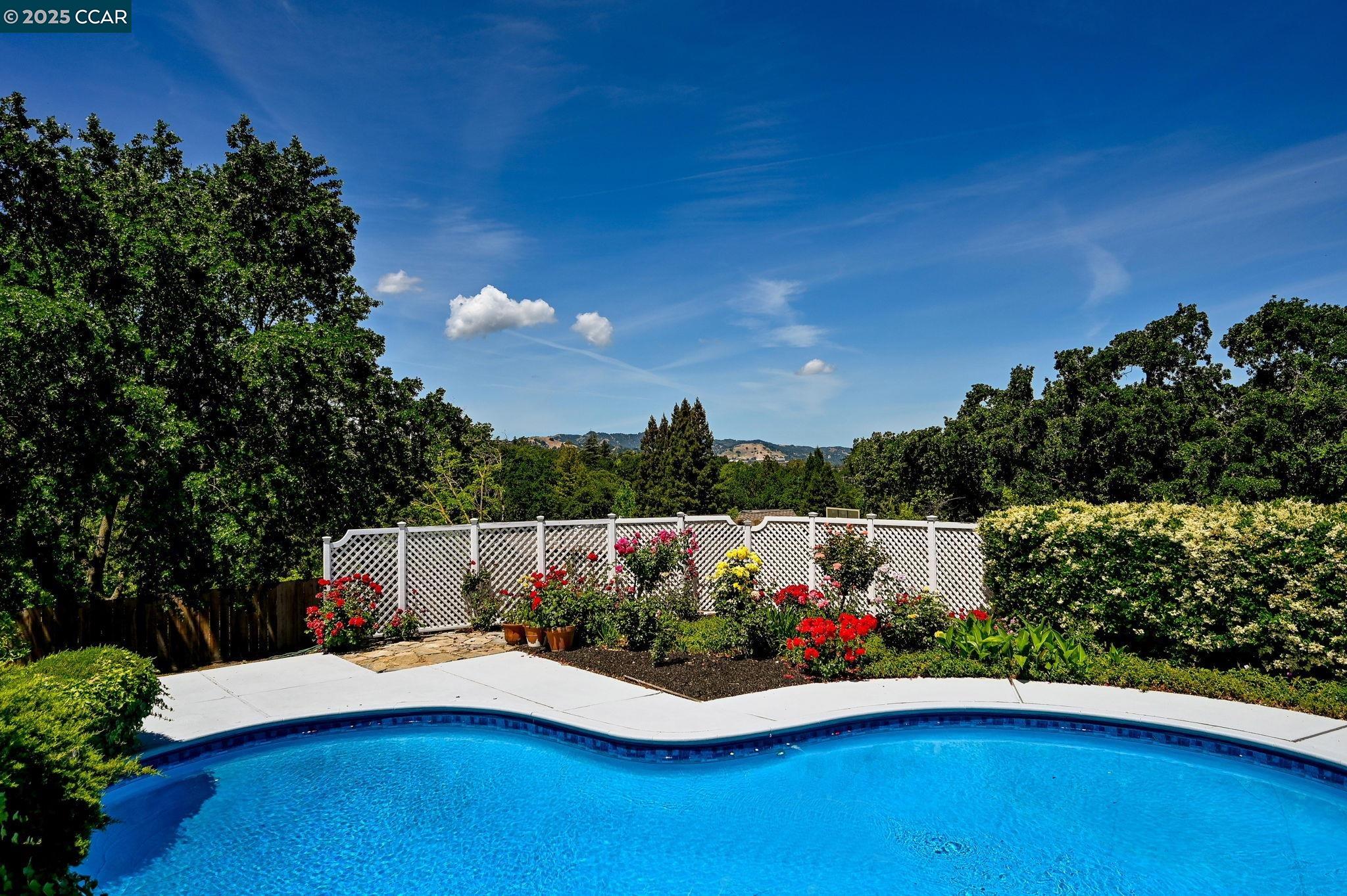 Detail Gallery Image 31 of 33 For 25 Fraser Drive, Walnut Creek,  CA 94596 - 4 Beds | 3 Baths