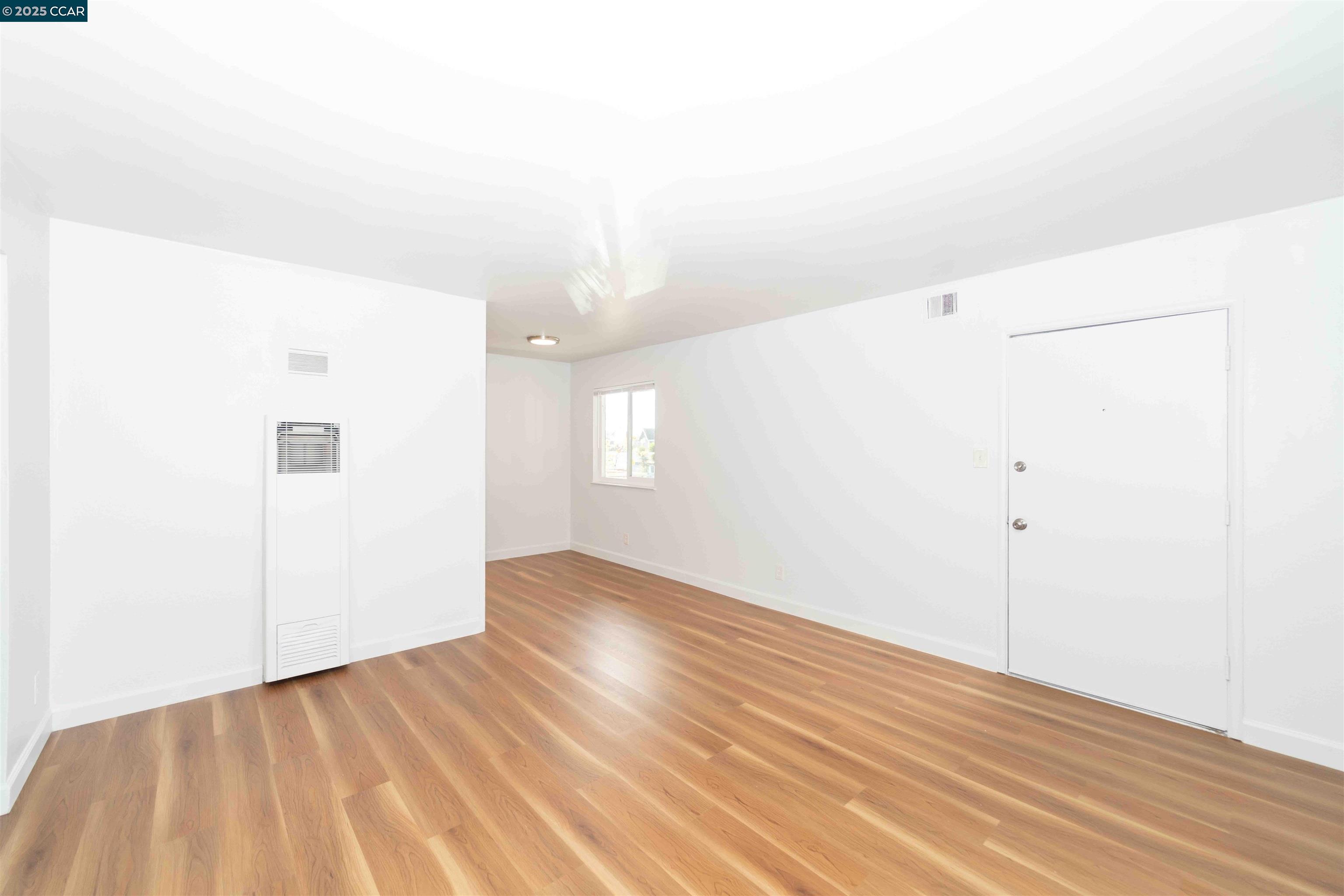 Detail Gallery Image 4 of 20 For 1700 Market Ave #6,  San Pablo,  CA 94806 - 2 Beds | 1 Baths