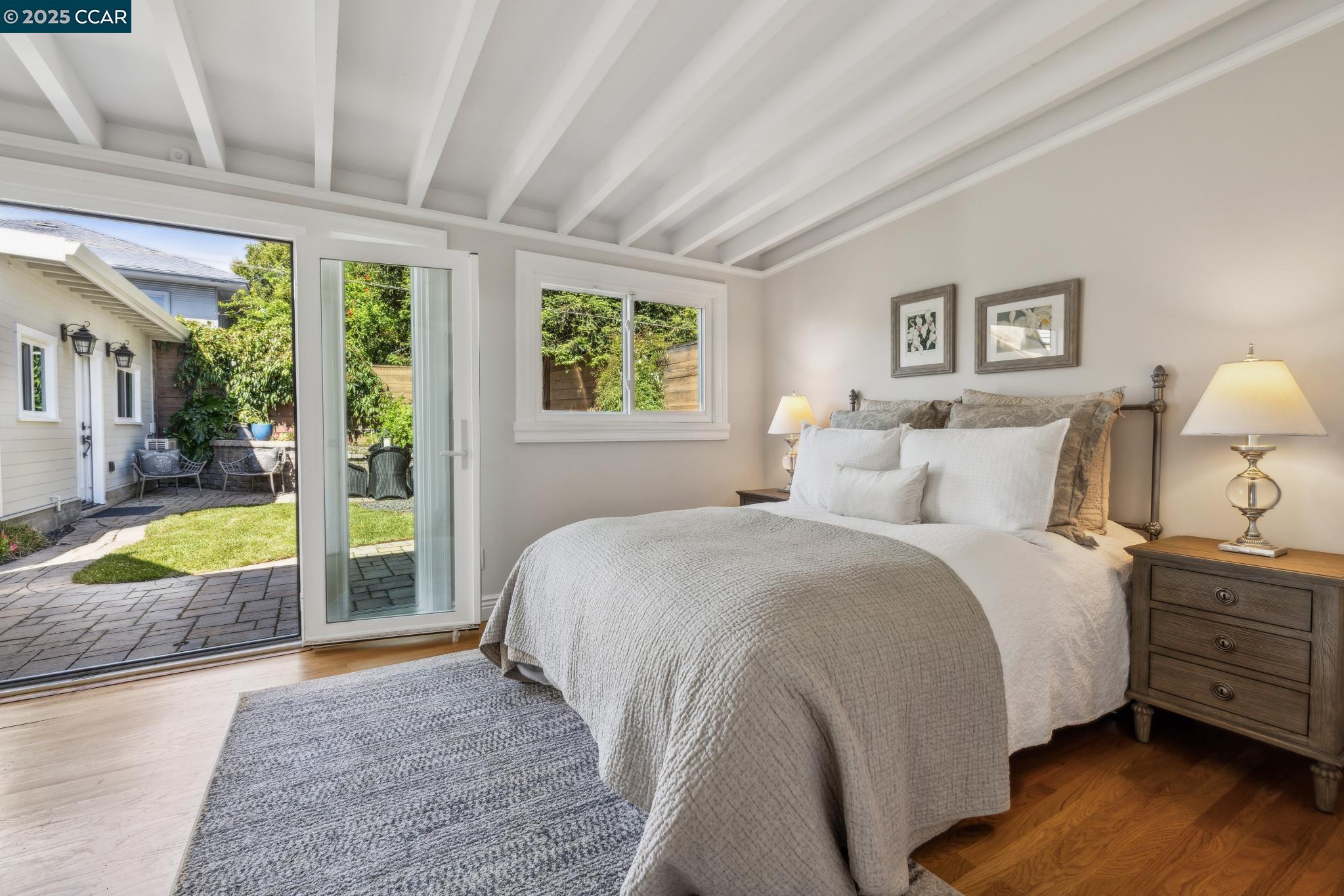 Detail Gallery Image 24 of 40 For 3036 Delaware St, Oakland,  CA 94602 - 4 Beds | 3 Baths