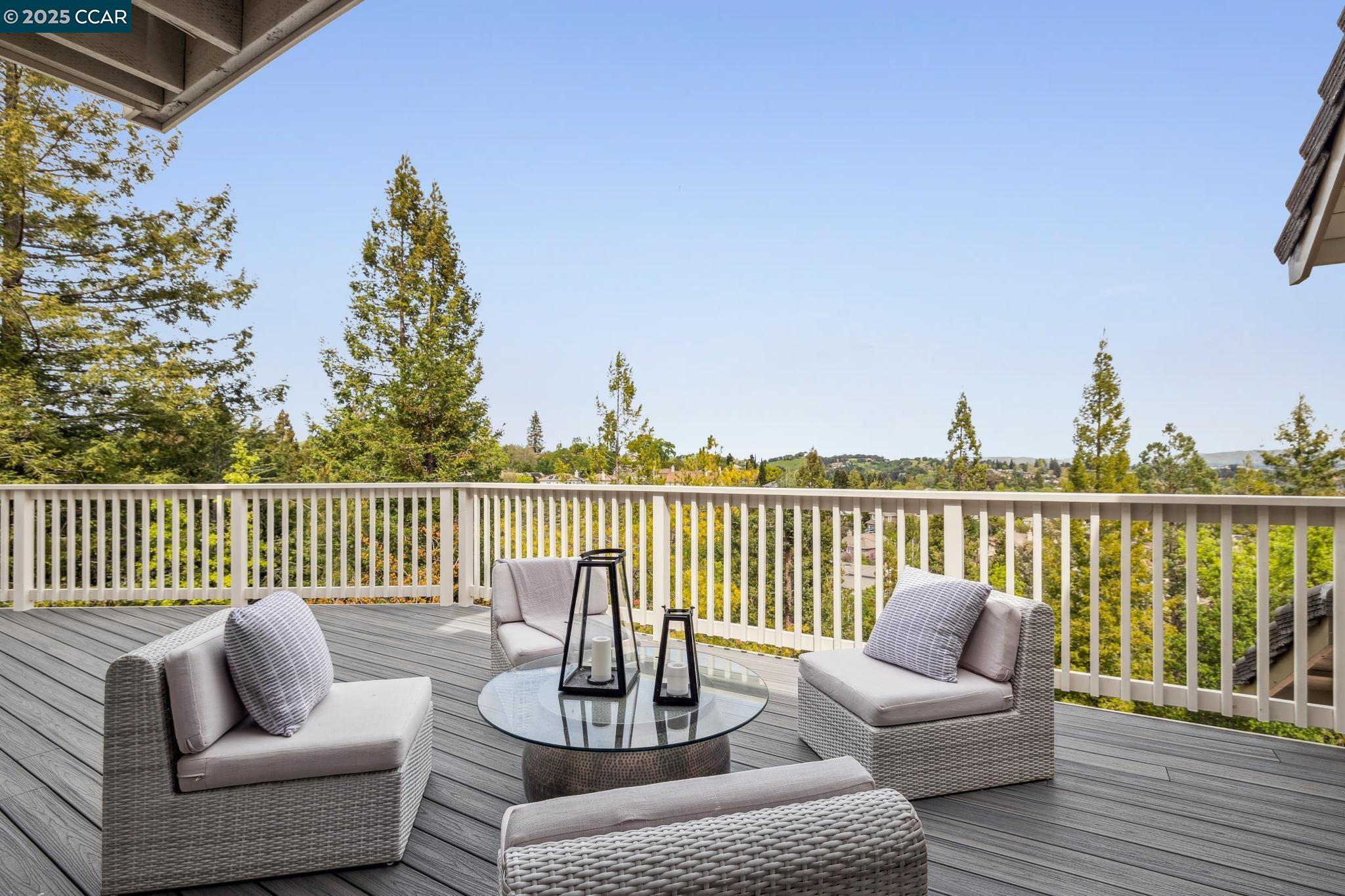 Detail Gallery Image 19 of 50 For 1019 Silverhill Drive, Lafayette,  CA 94549-1734 - 4 Beds | 3/1 Baths