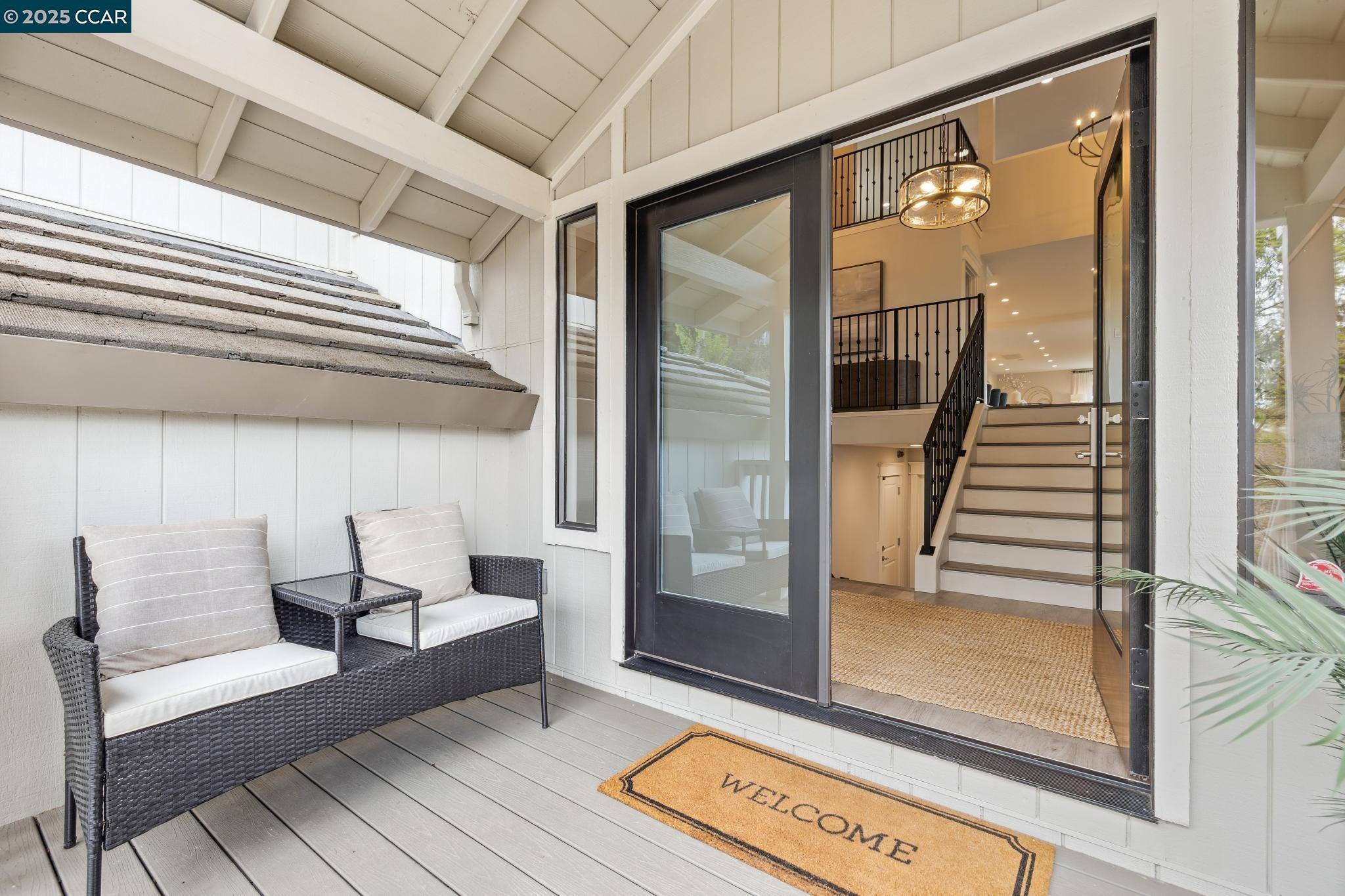 Detail Gallery Image 3 of 50 For 1019 Silverhill Drive, Lafayette,  CA 94549-1734 - 4 Beds | 3/1 Baths