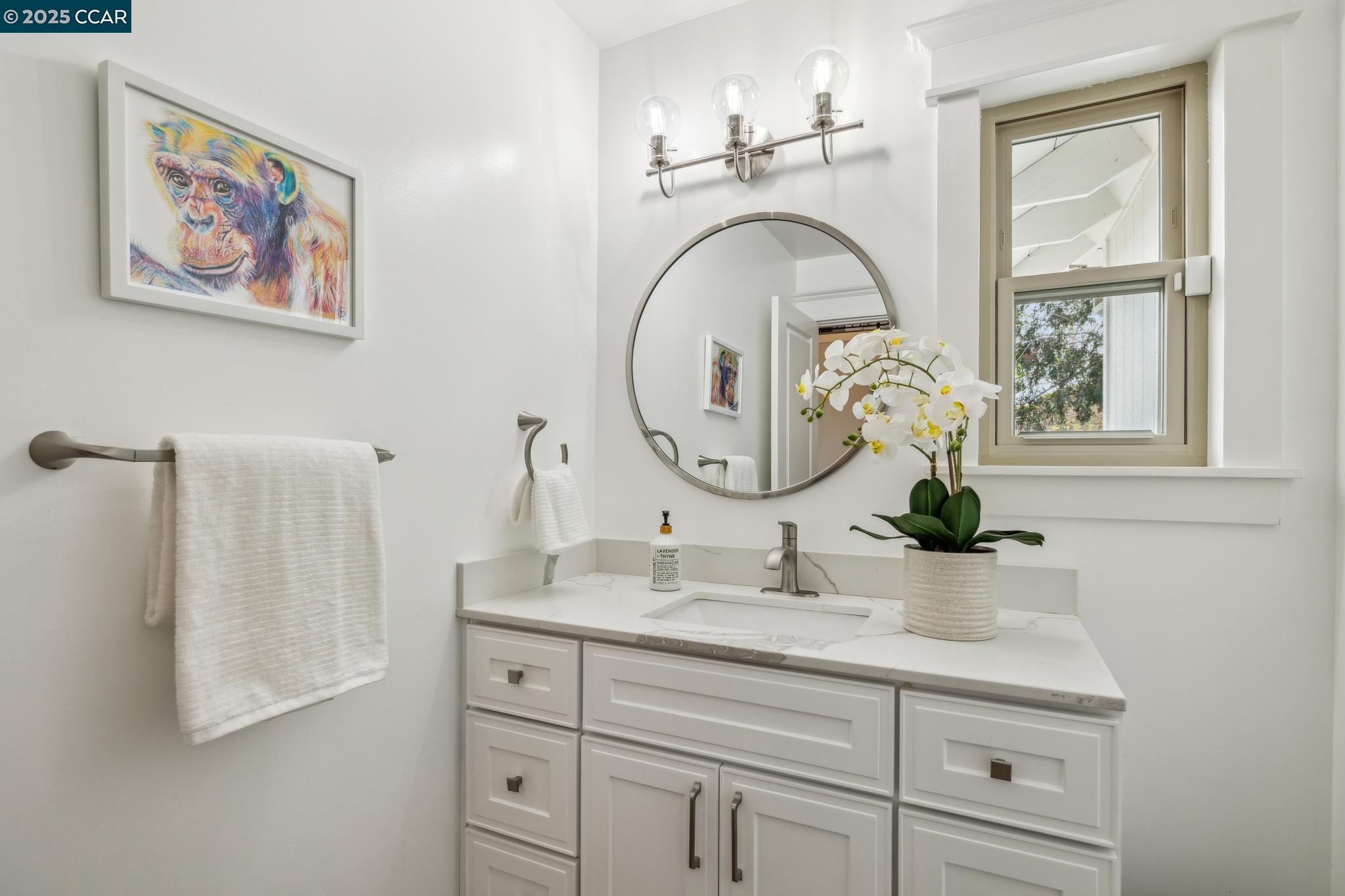 Detail Gallery Image 22 of 50 For 1019 Silverhill Drive, Lafayette,  CA 94549-1734 - 4 Beds | 3/1 Baths