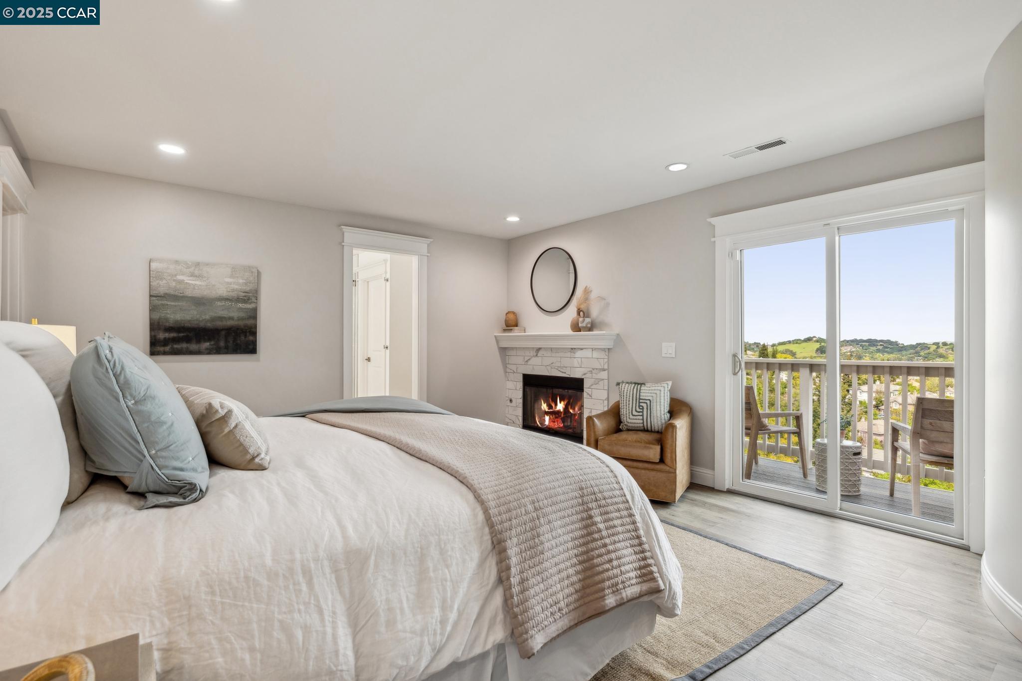 Detail Gallery Image 27 of 50 For 1019 Silverhill Drive, Lafayette,  CA 94549-1734 - 4 Beds | 3/1 Baths