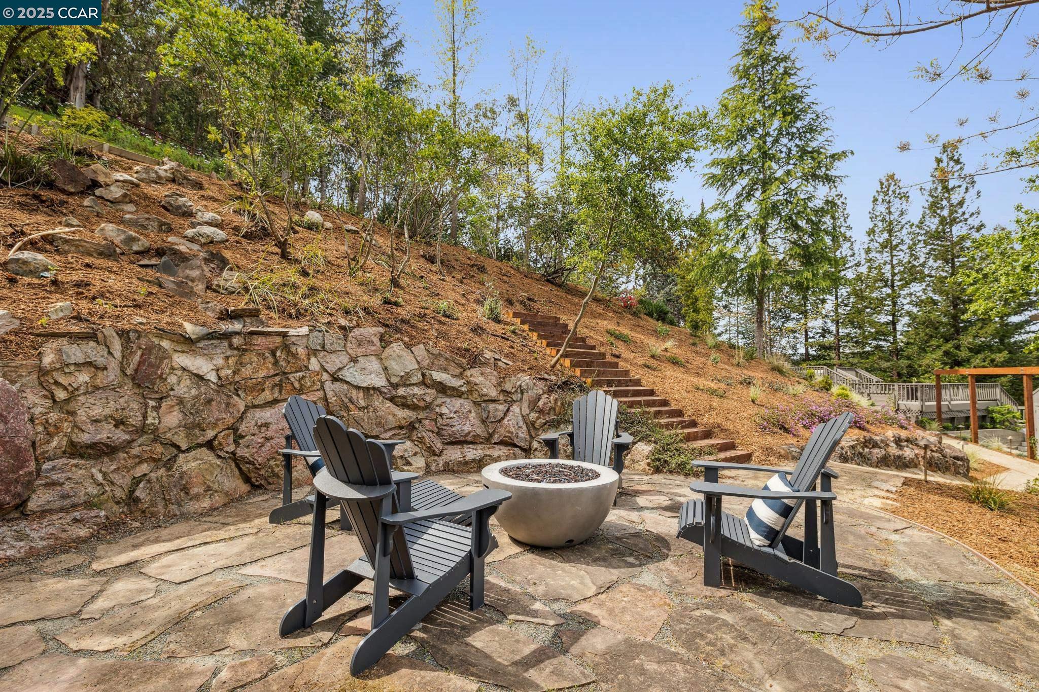 Detail Gallery Image 41 of 50 For 1019 Silverhill Drive, Lafayette,  CA 94549-1734 - 4 Beds | 3/1 Baths