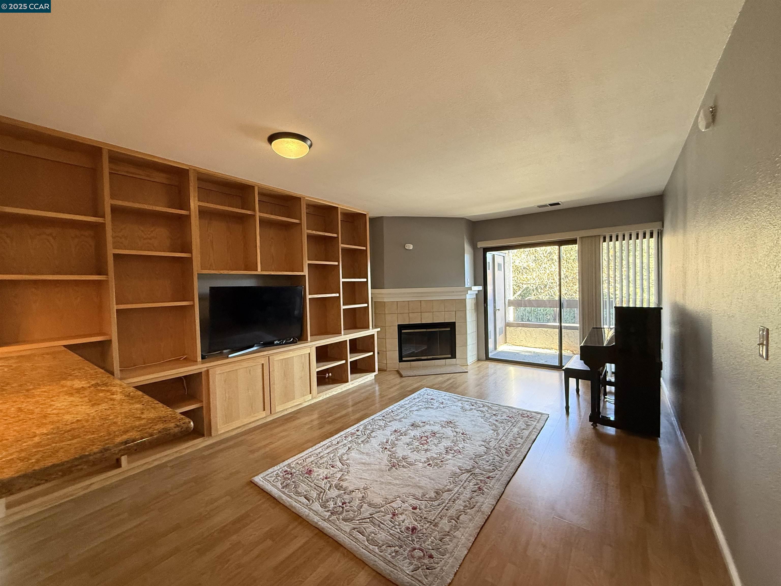 Photo #6: 41097588 Listing 
