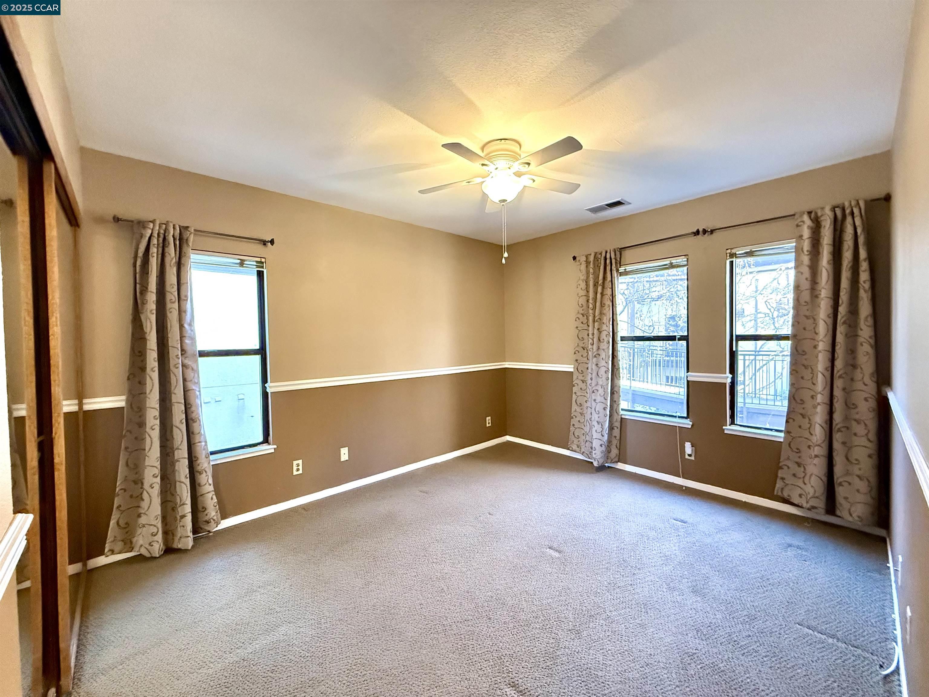 Photo #9: 41097588 Listing: Photo #9