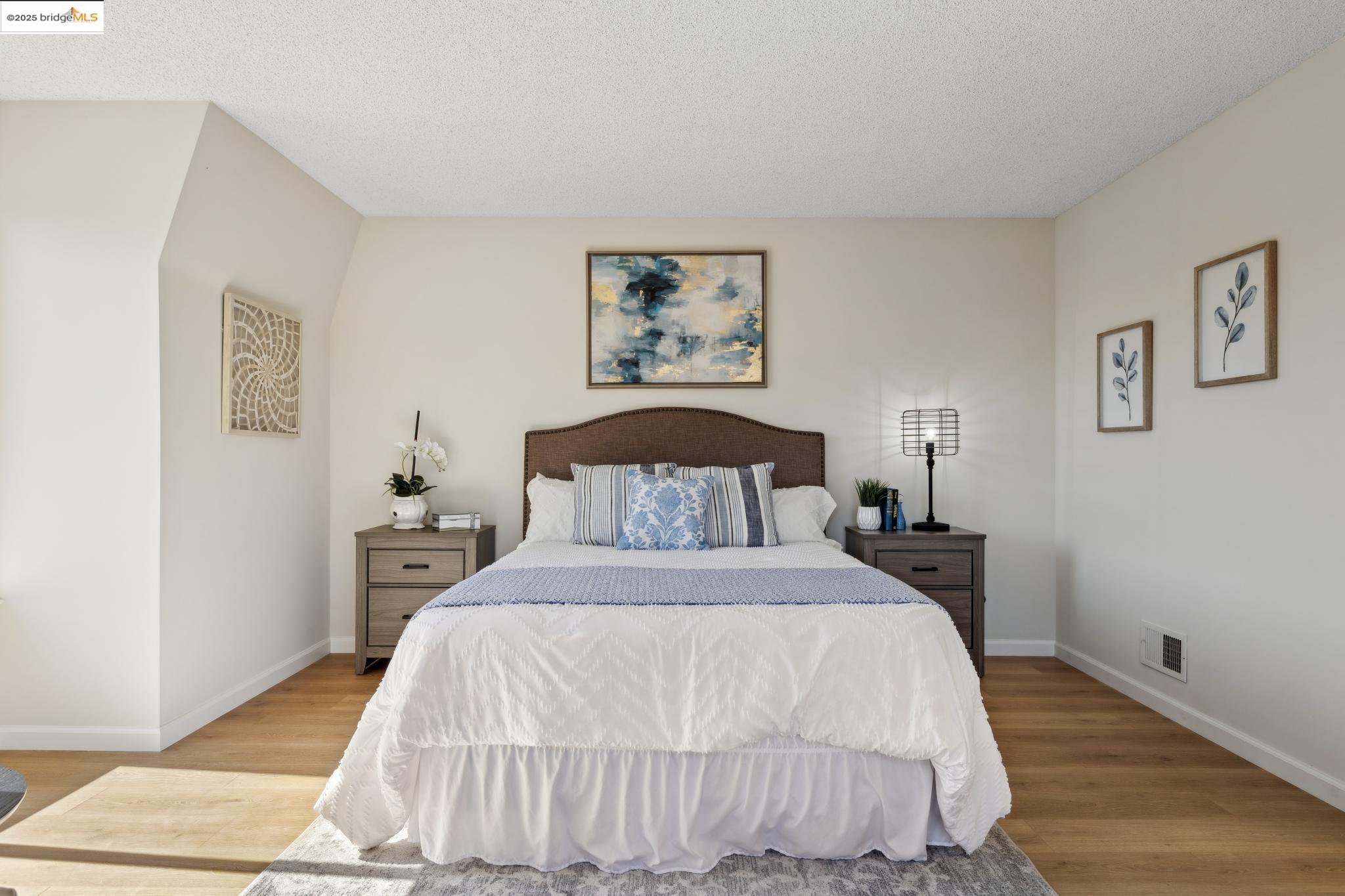 Photo #26: 41097589 Listing: Photo #26