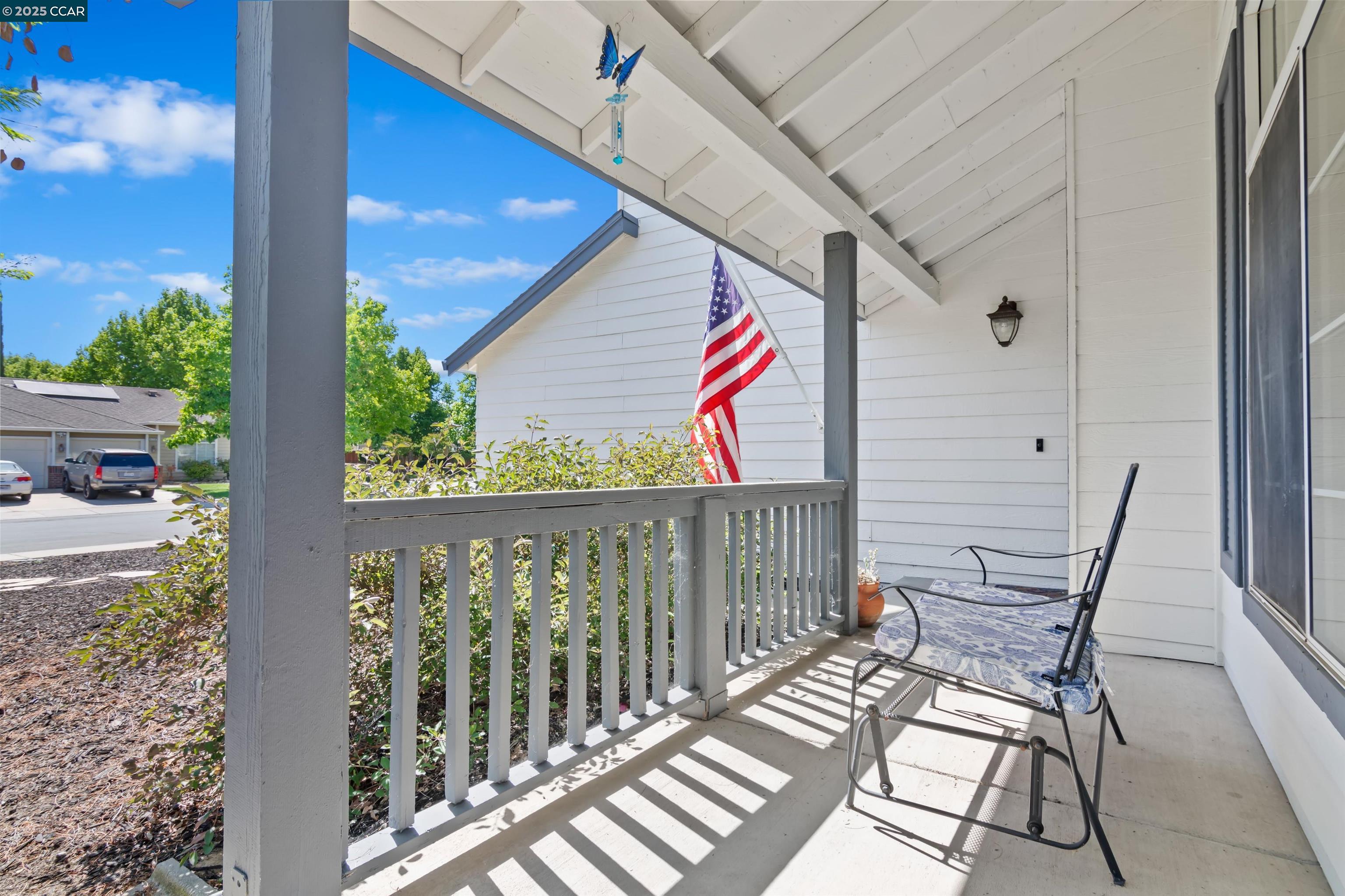 Detail Gallery Image 6 of 40 For 4715 La Casa Dr, Oakley,  CA 94561 - 3 Beds | 2/1 Baths