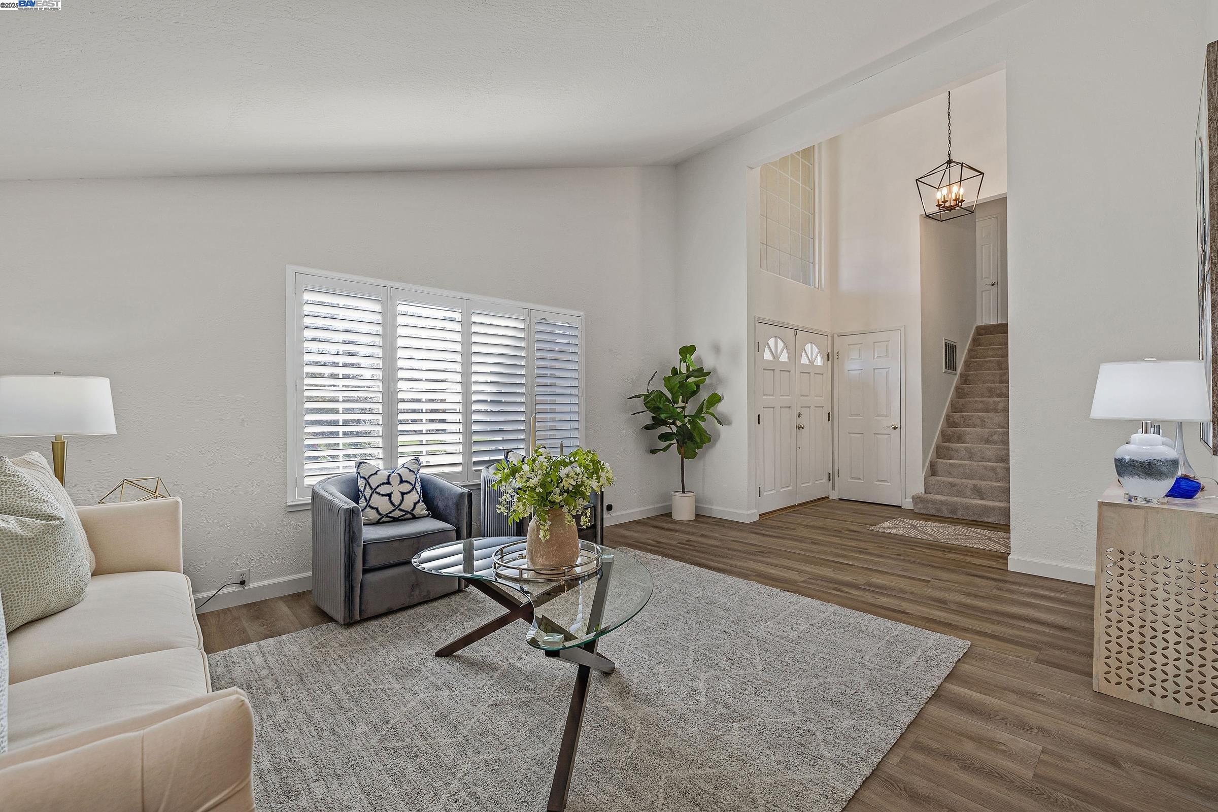 Detail Gallery Image 1 of 34 For 3641 Shenandoah Ct, Pleasanton,  CA 94588 - 3 Beds | 3 Baths