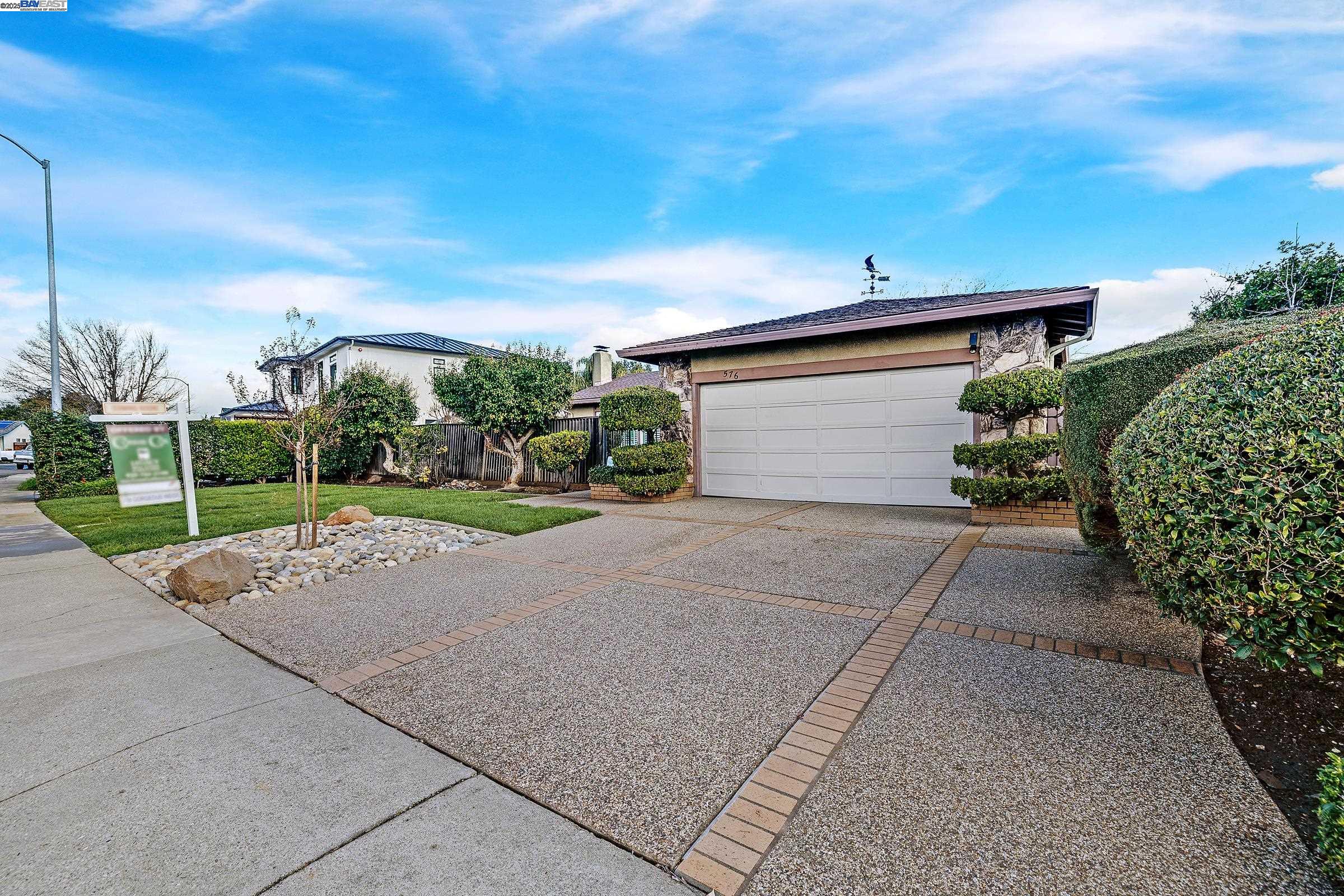 Detail Gallery Image 26 of 27 For 576 Emerald St, Livermore,  CA 94550 - 3 Beds | 2 Baths