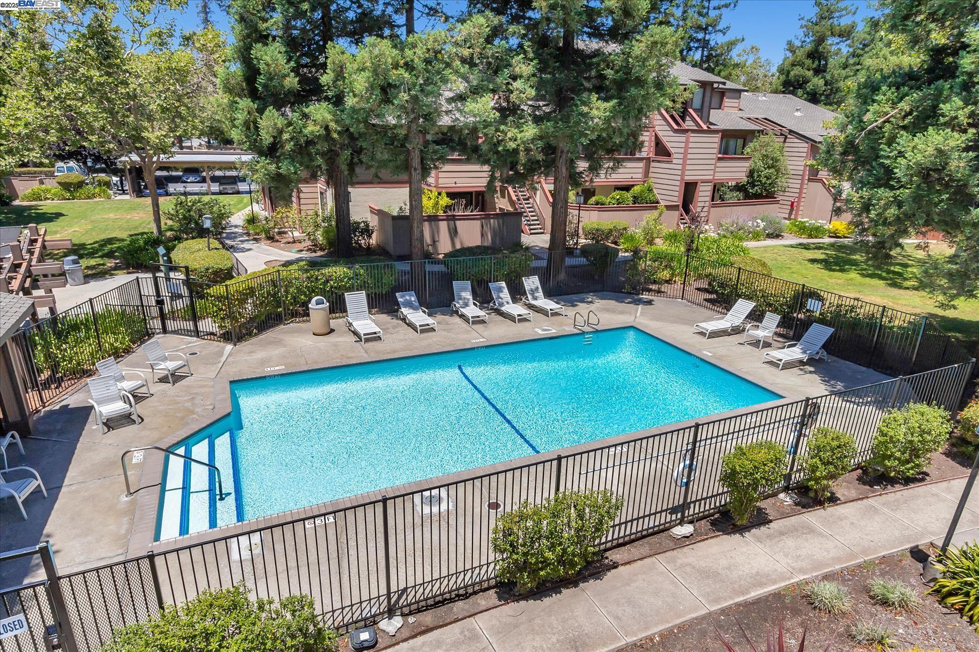 Detail Gallery Image 16 of 47 For 248 Hackamore Cmn, Fremont,  CA 94539 - 1 Beds | 1 Baths