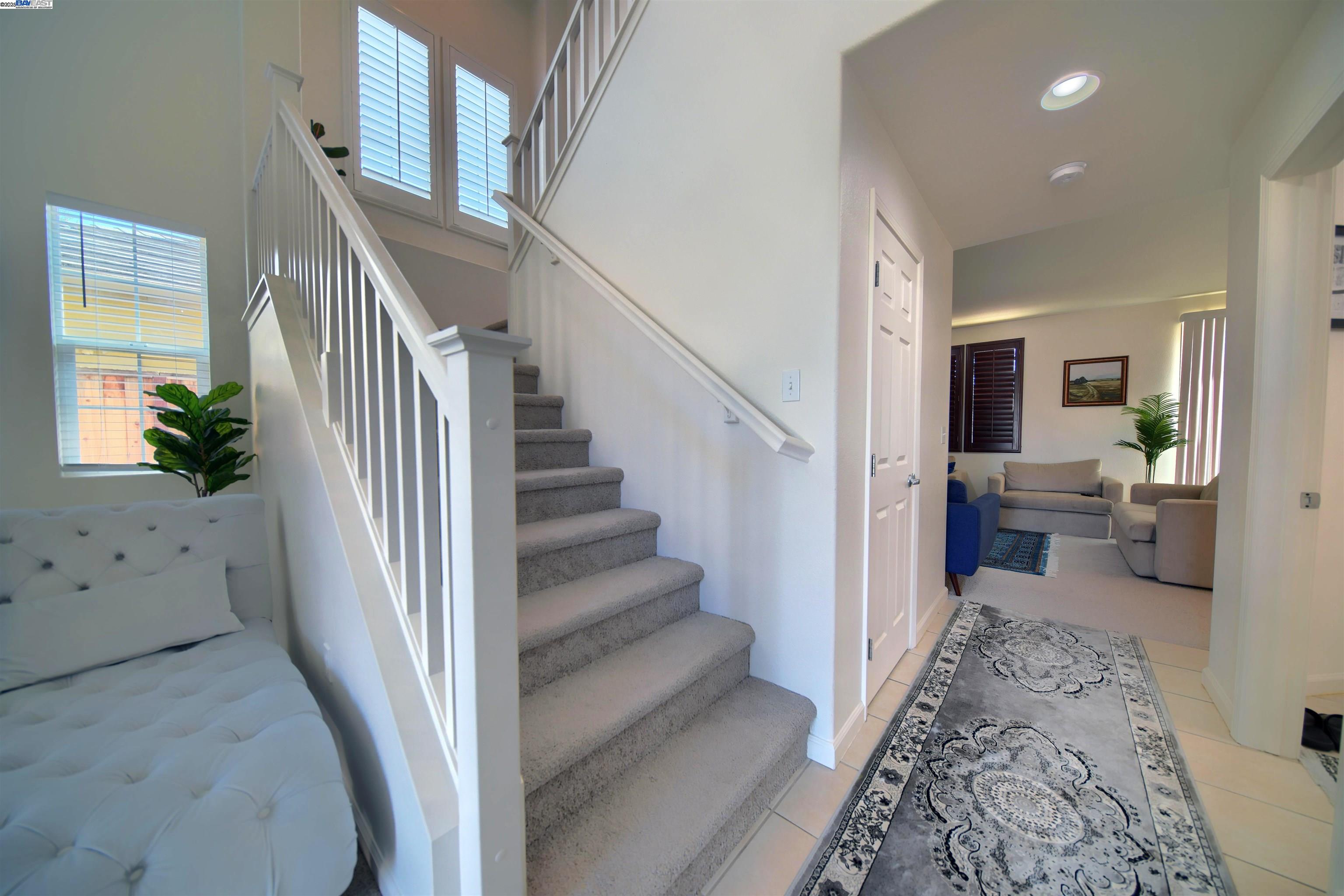 Detail Gallery Image 14 of 46 For 4597 Bonsai Ave, Tracy,  CA 95377 - 4 Beds | 2/1 Baths