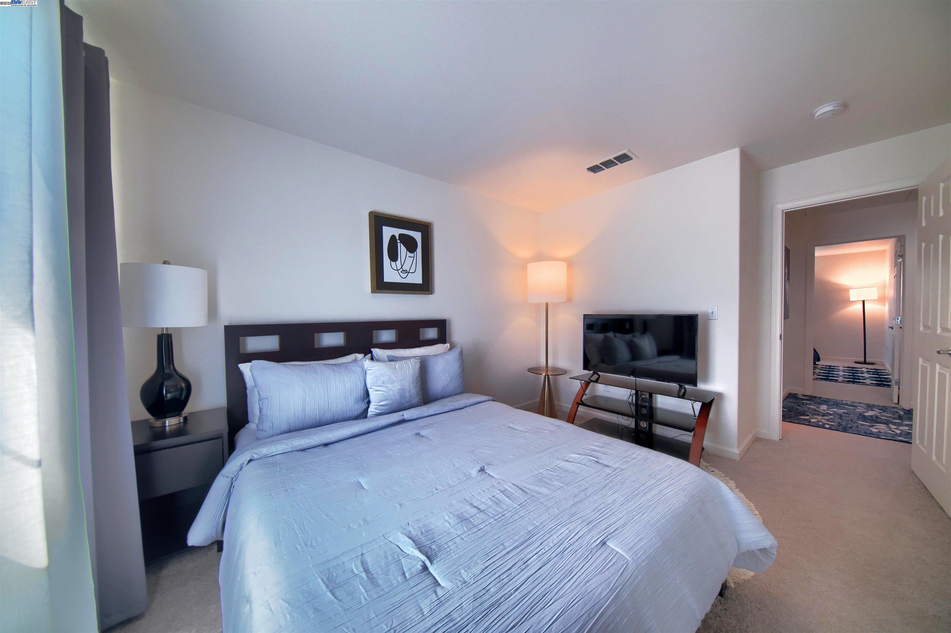 Detail Gallery Image 37 of 46 For 4597 Bonsai Ave, Tracy,  CA 95377 - 4 Beds | 2/1 Baths