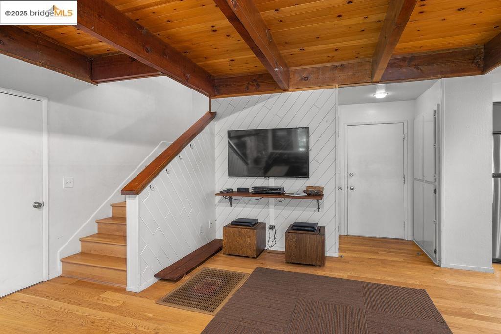 Detail Gallery Image 9 of 22 For 28997 Snowhite Ridge, Long Barn,  CA 95335-9704 - 3 Beds | 2 Baths