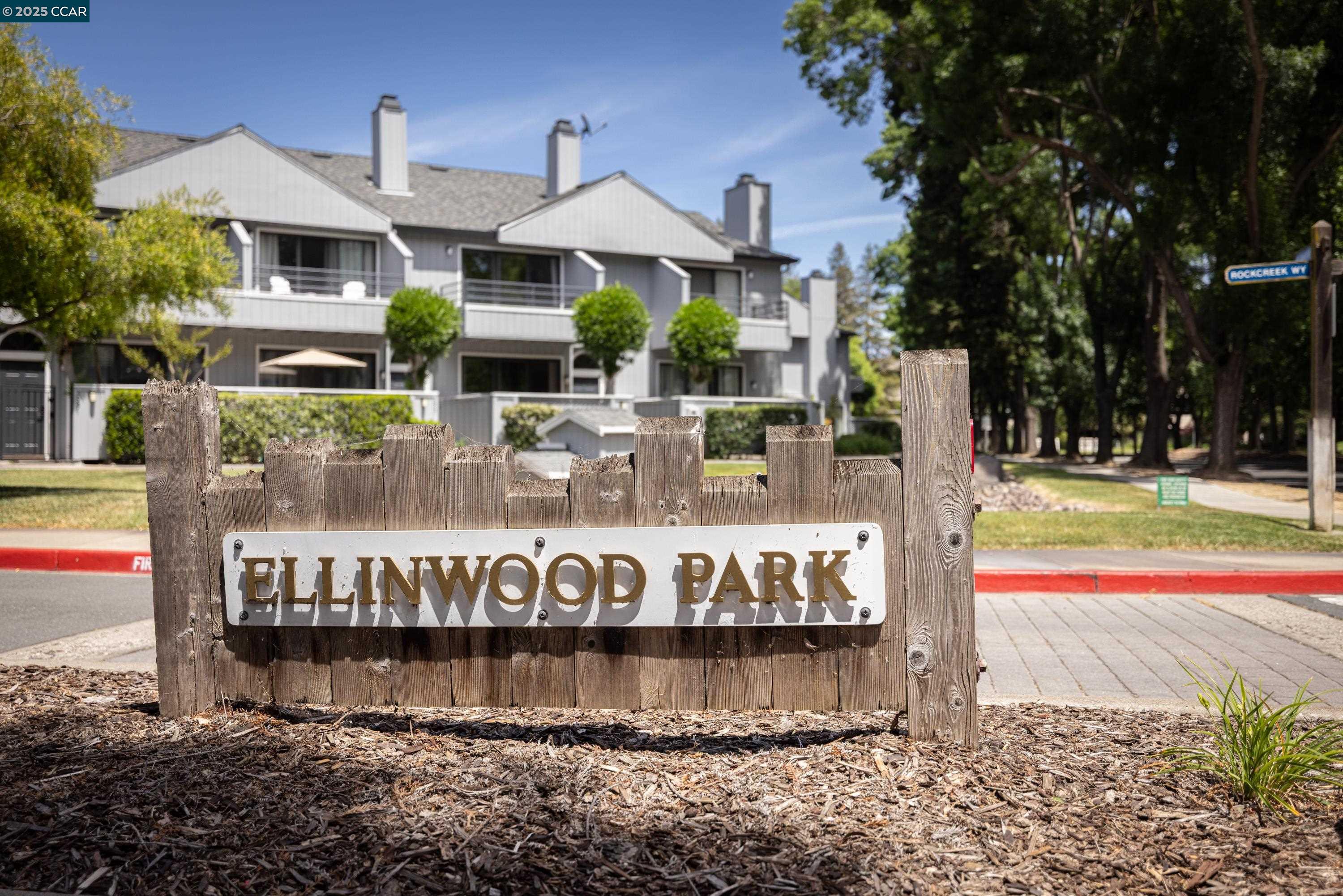 MLS: 41097603 Condo For Sale