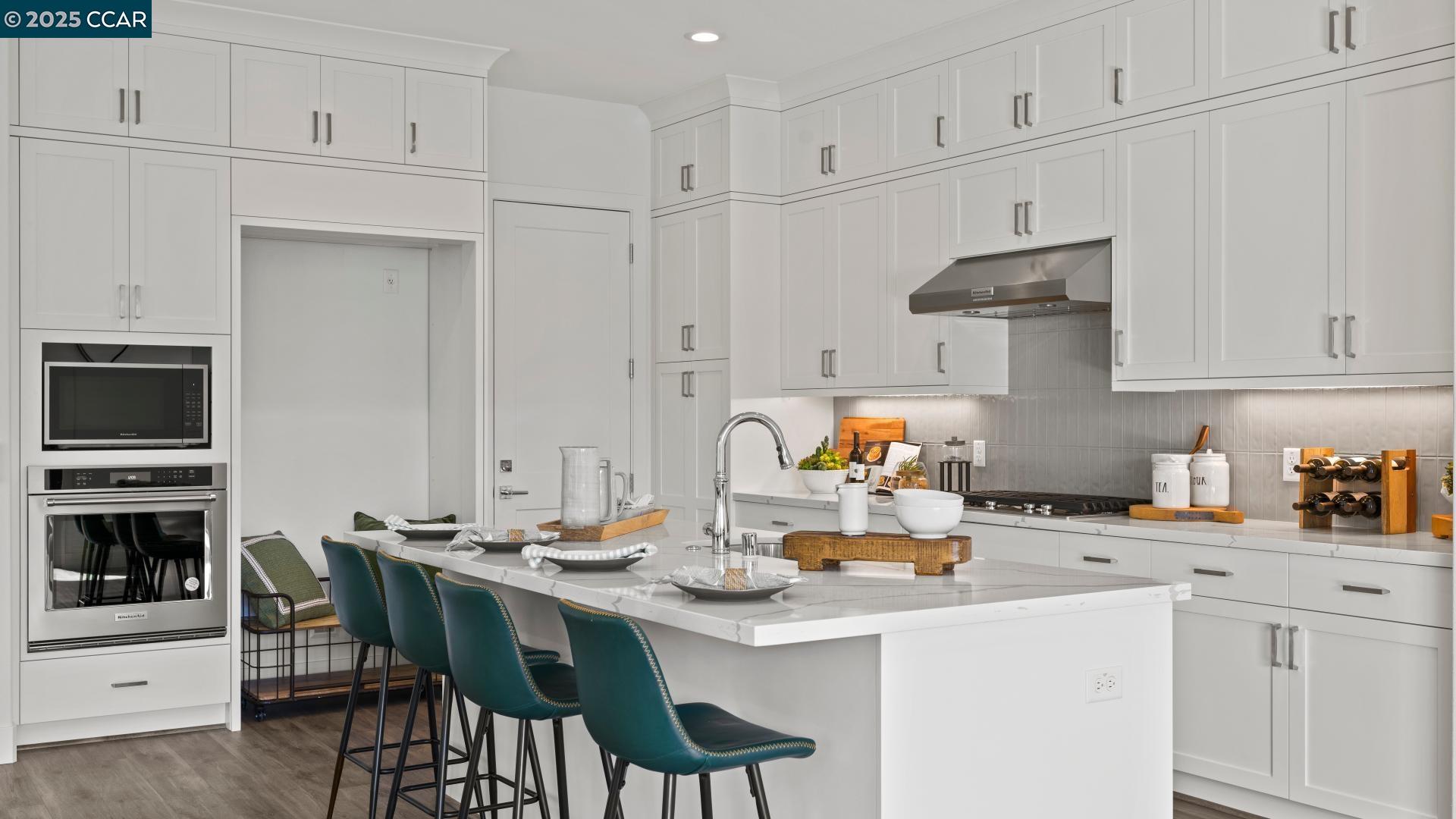 Detail Gallery Image 1 of 33 For 1569 Granite Place, Tracy,  CA 95377 - 2 Beds | 2 Baths