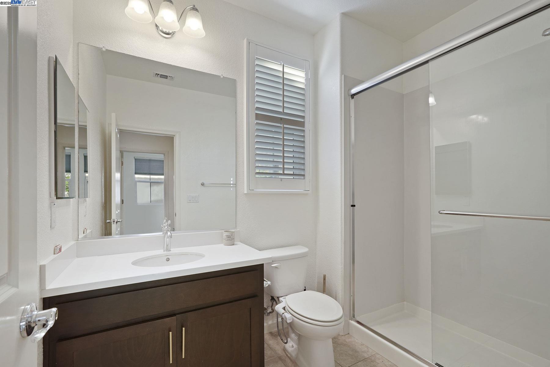 Detail Gallery Image 38 of 50 For 1025 S Fowler Ln, Mountain House,  CA 95391 - 4 Beds | 3 Baths