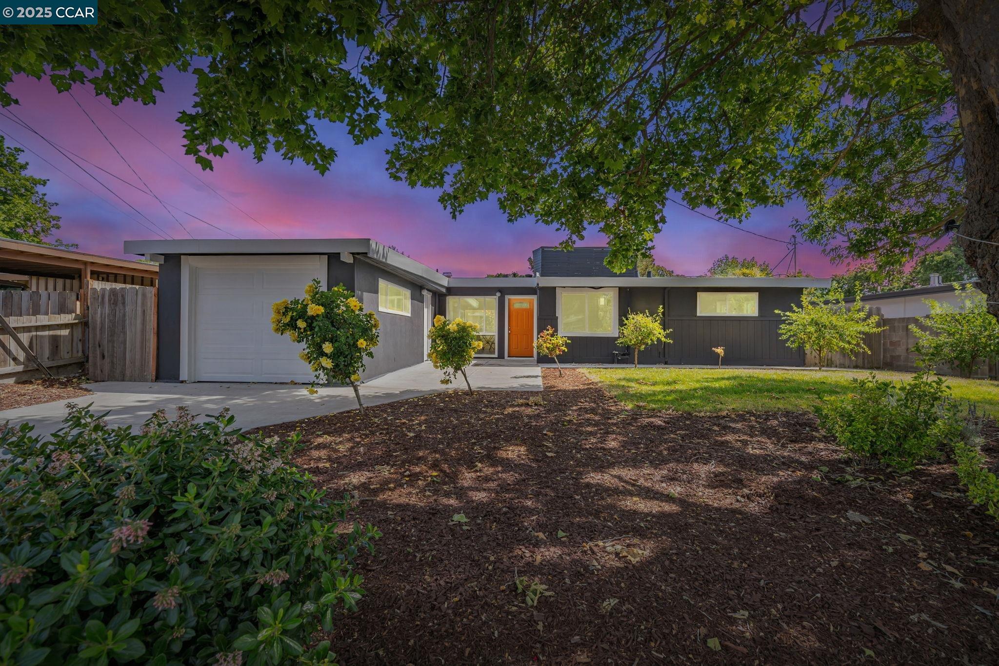 Detail Gallery Image 1 of 32 For 259 Los Altos Pl, American Canyon,  CA 94503 - 3 Beds | 2 Baths