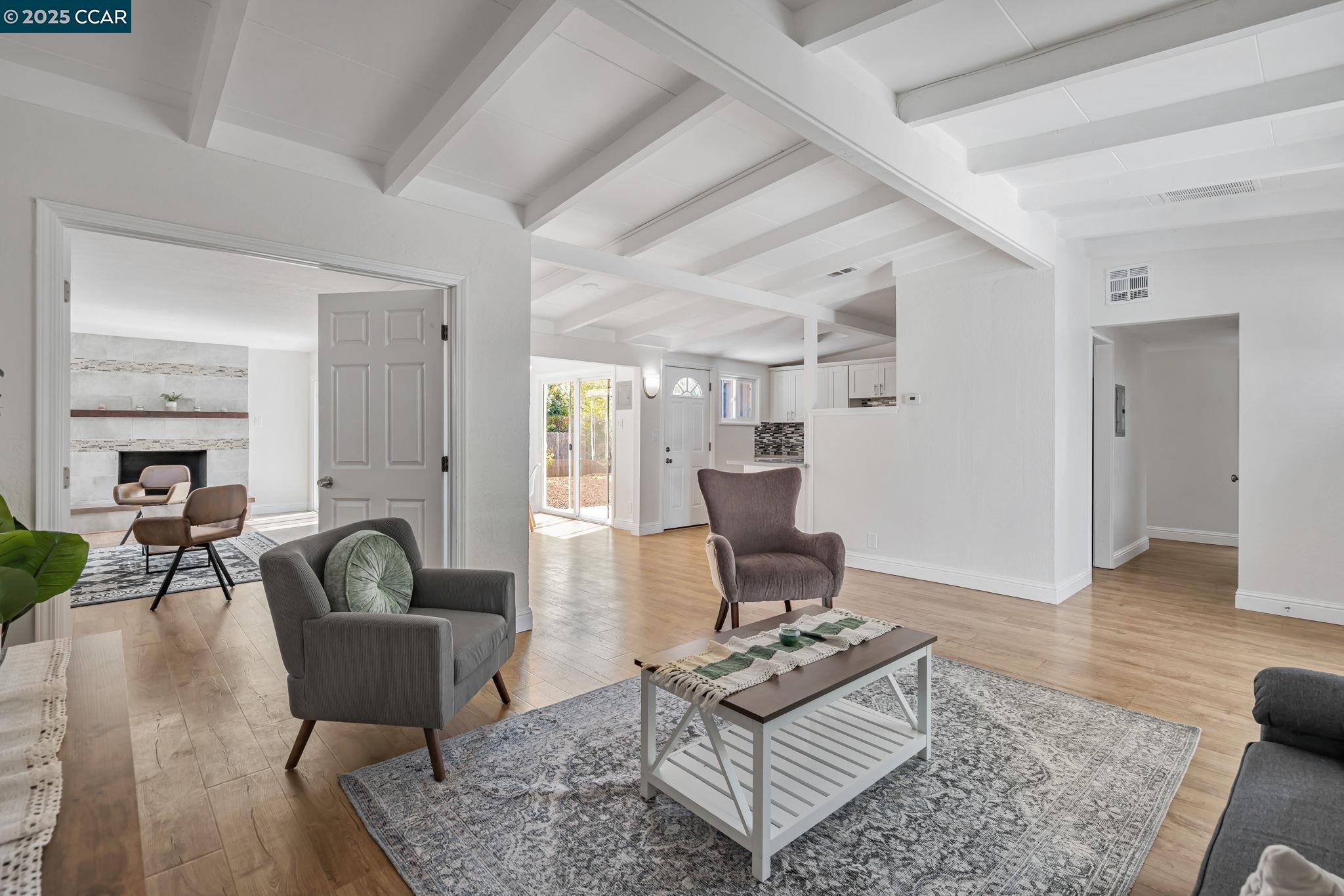 Detail Gallery Image 6 of 32 For 259 Los Altos Pl, American Canyon,  CA 94503 - 3 Beds | 2 Baths