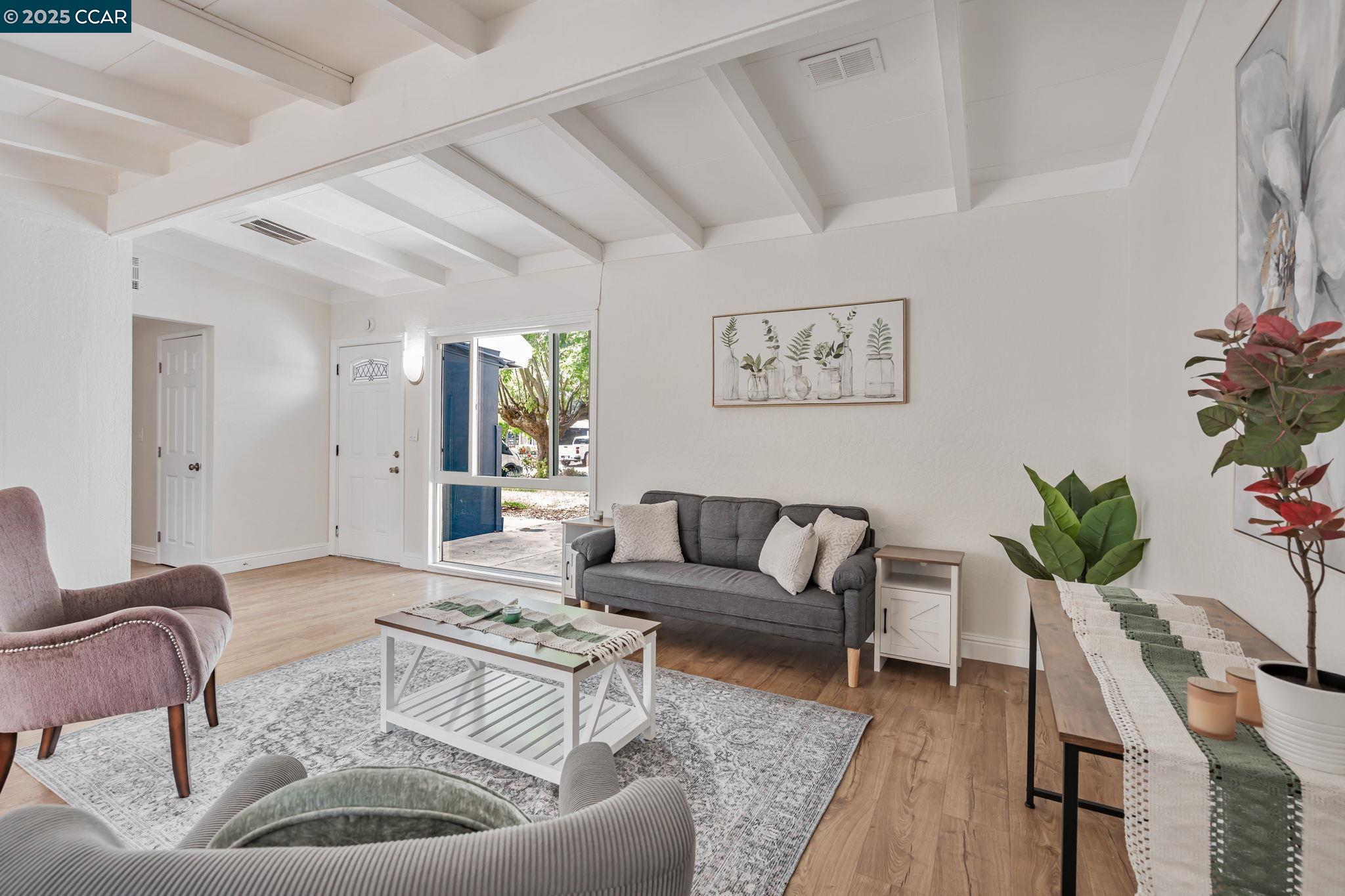 Detail Gallery Image 9 of 32 For 259 Los Altos Pl, American Canyon,  CA 94503 - 3 Beds | 2 Baths