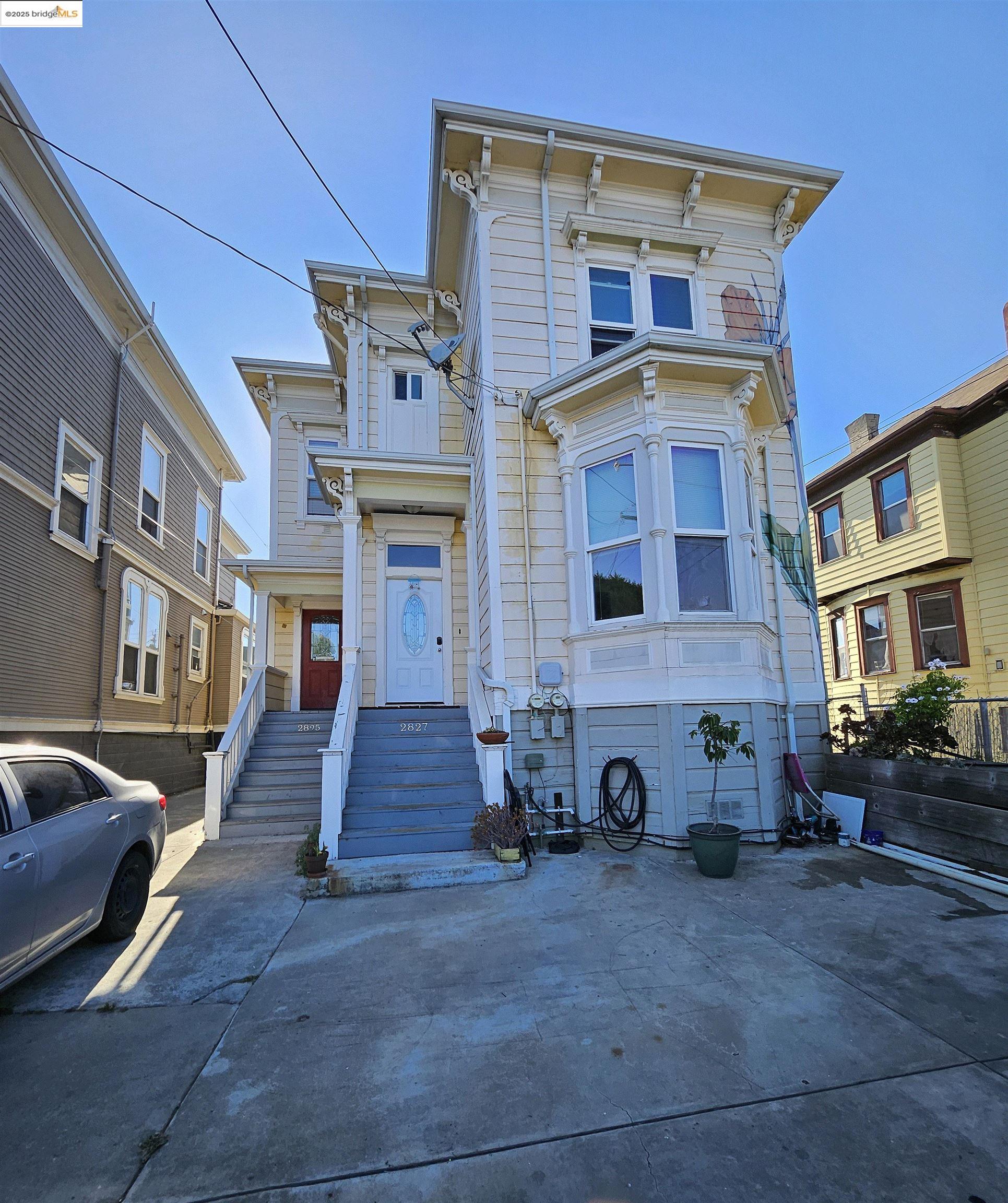 Detail Gallery Image 1 of 55 For 2825 Market St, Oakland,  CA 94608 - – Beds | – Baths