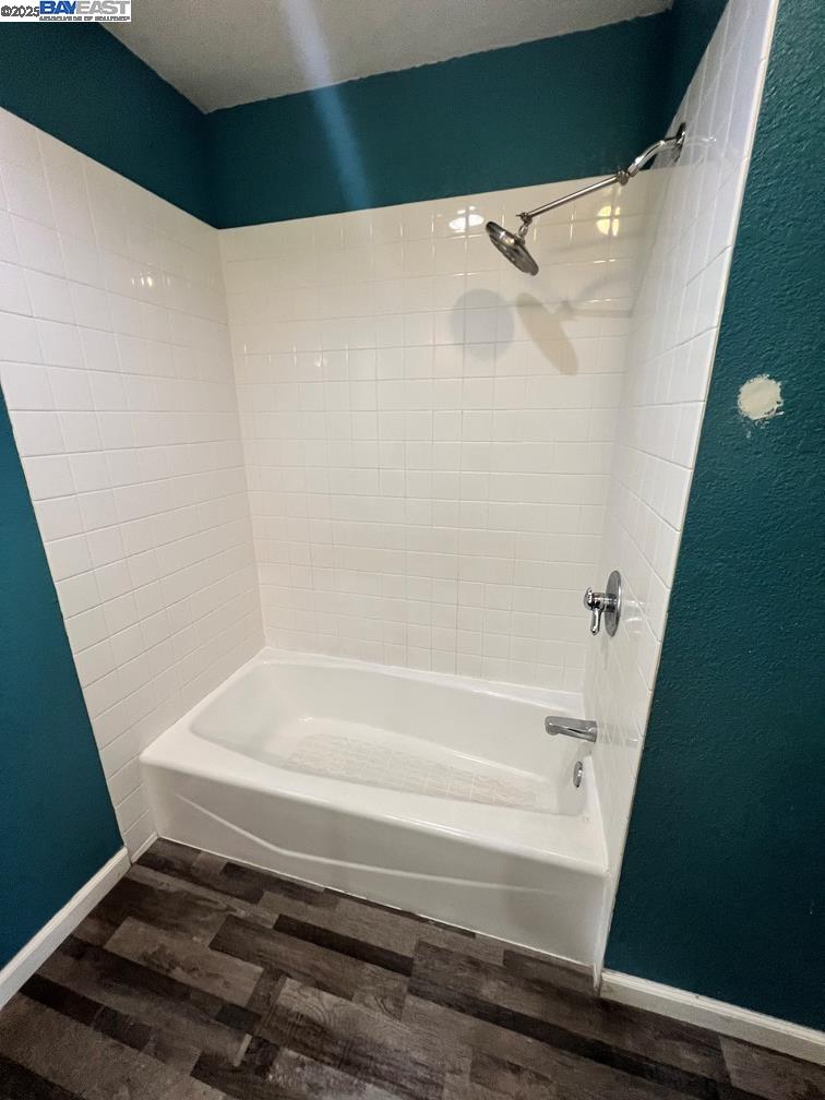 Detail Gallery Image 20 of 23 For 3240 Ardenridge Dr, Sacramento,  CA 95864 - 3 Beds | 2 Baths